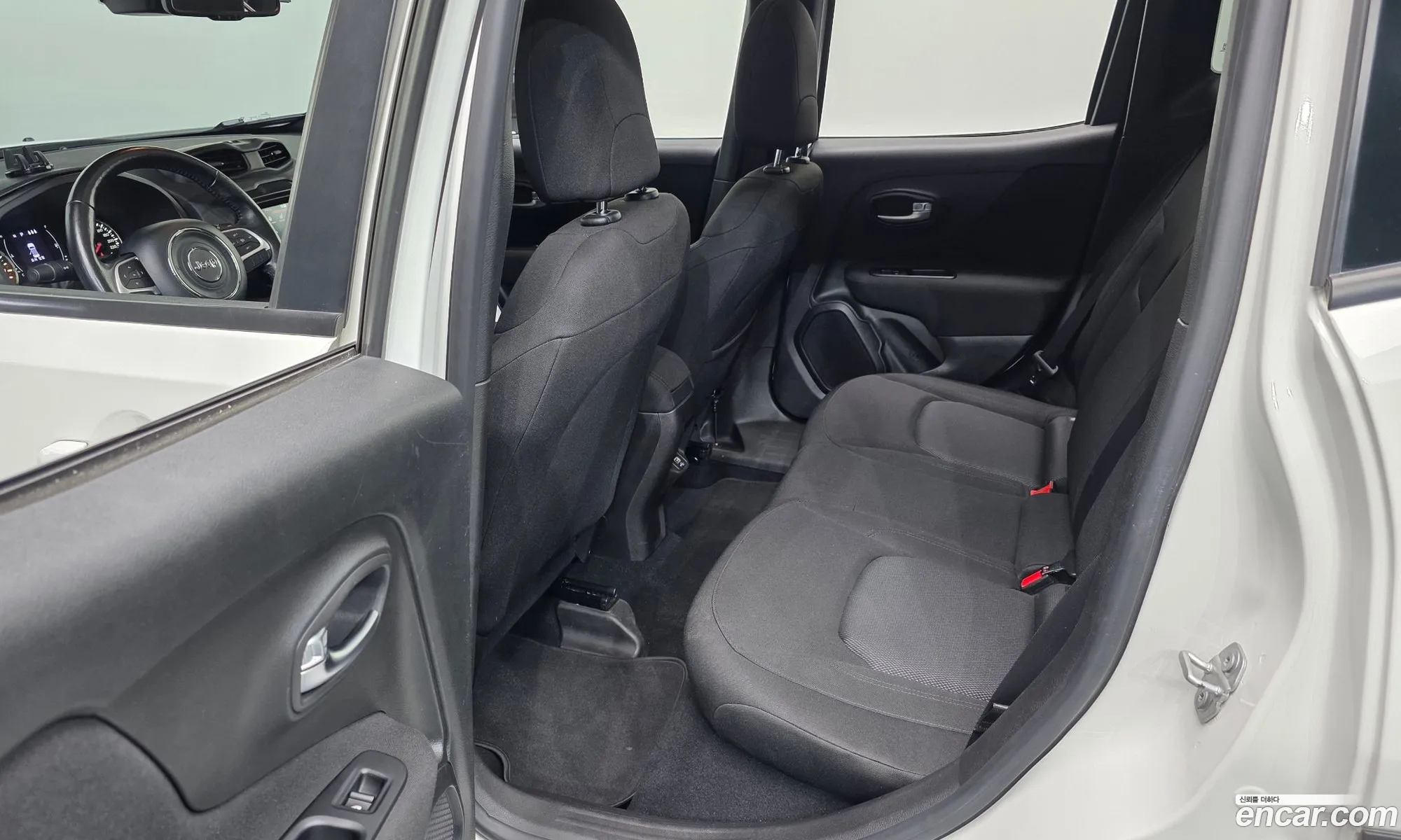 Jeep Renegade 2021 1C4NJCBB8MPM33632 — 19