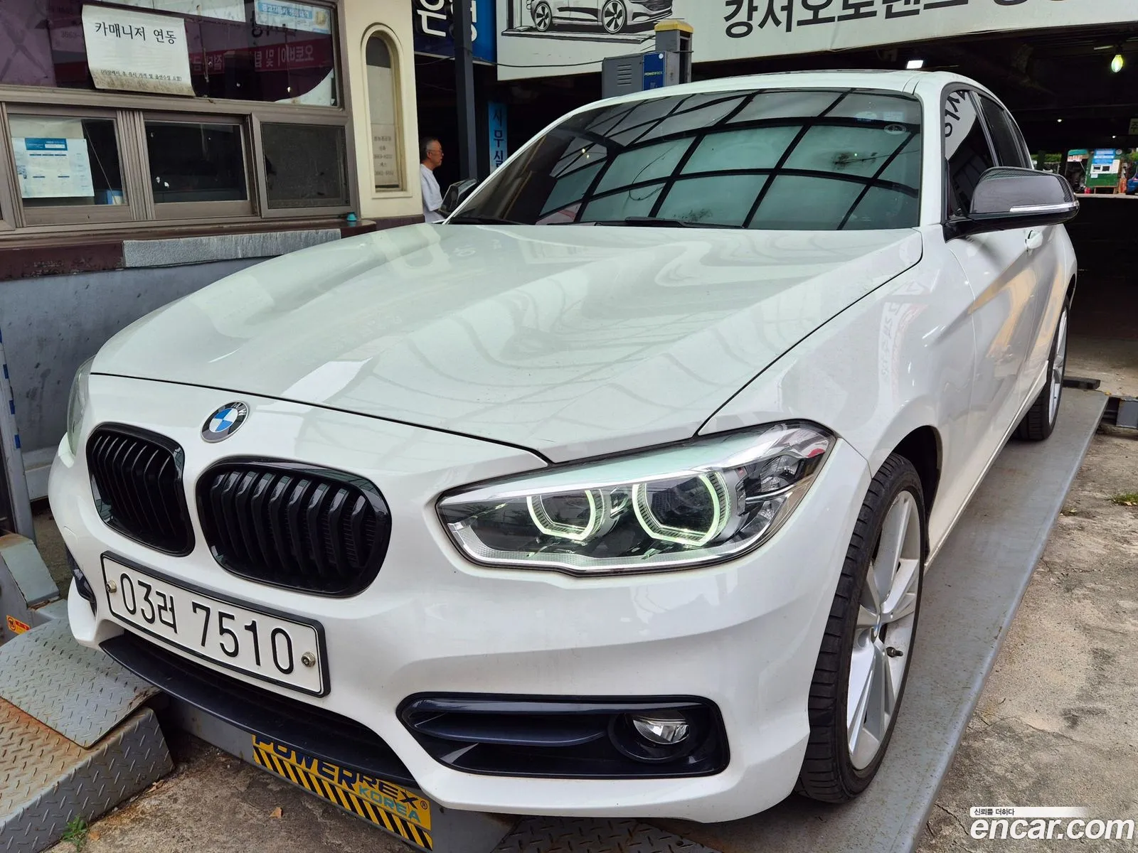 BMW 1 Series 2019 — 12