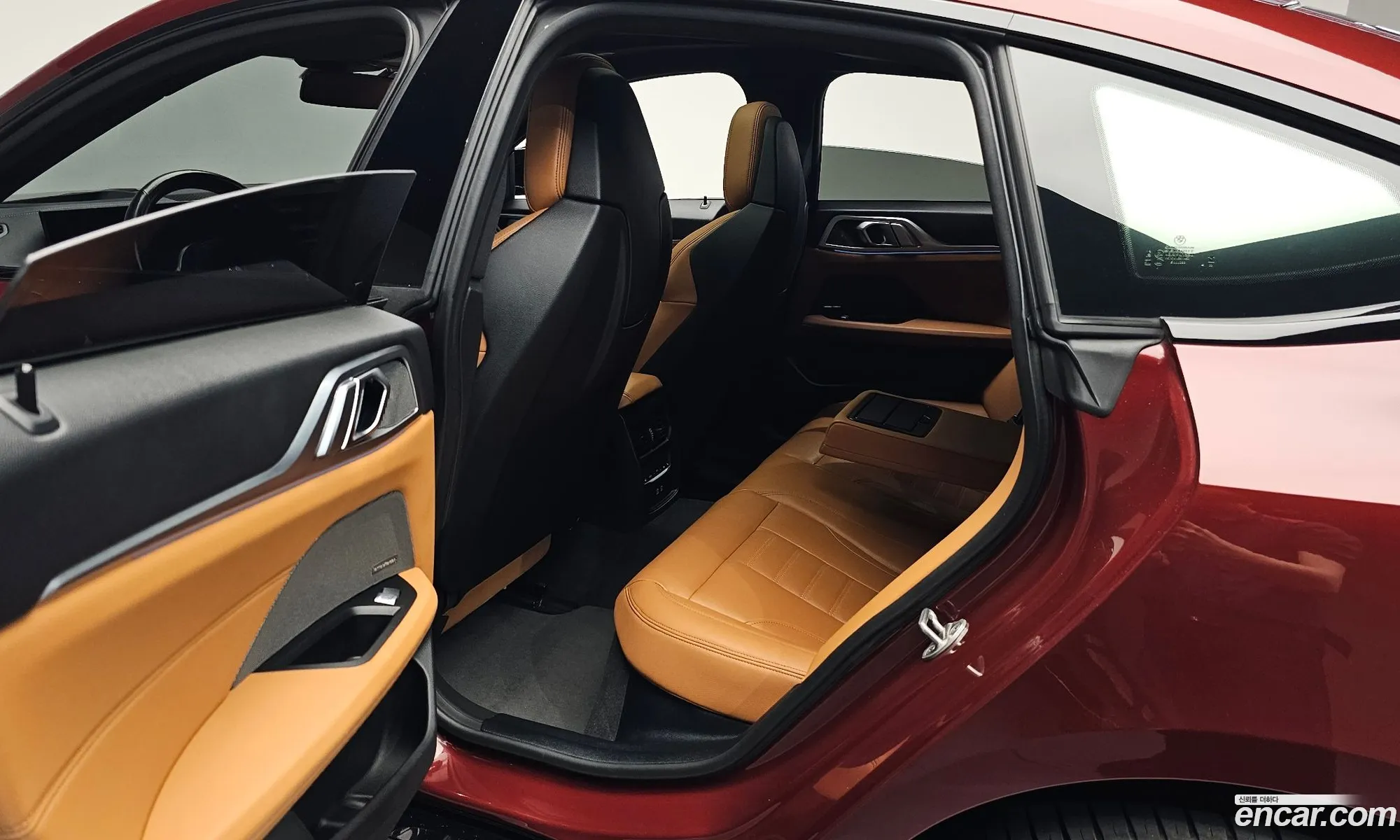BMW i4 2023 WBY31AW02RFR36475 — 14