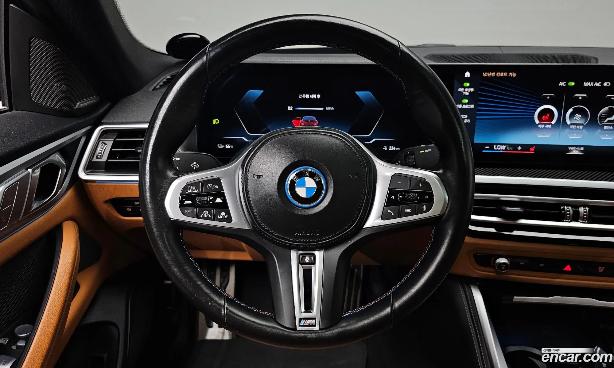 BMW i4 2023 WBY31AW02RFR36475 — 11