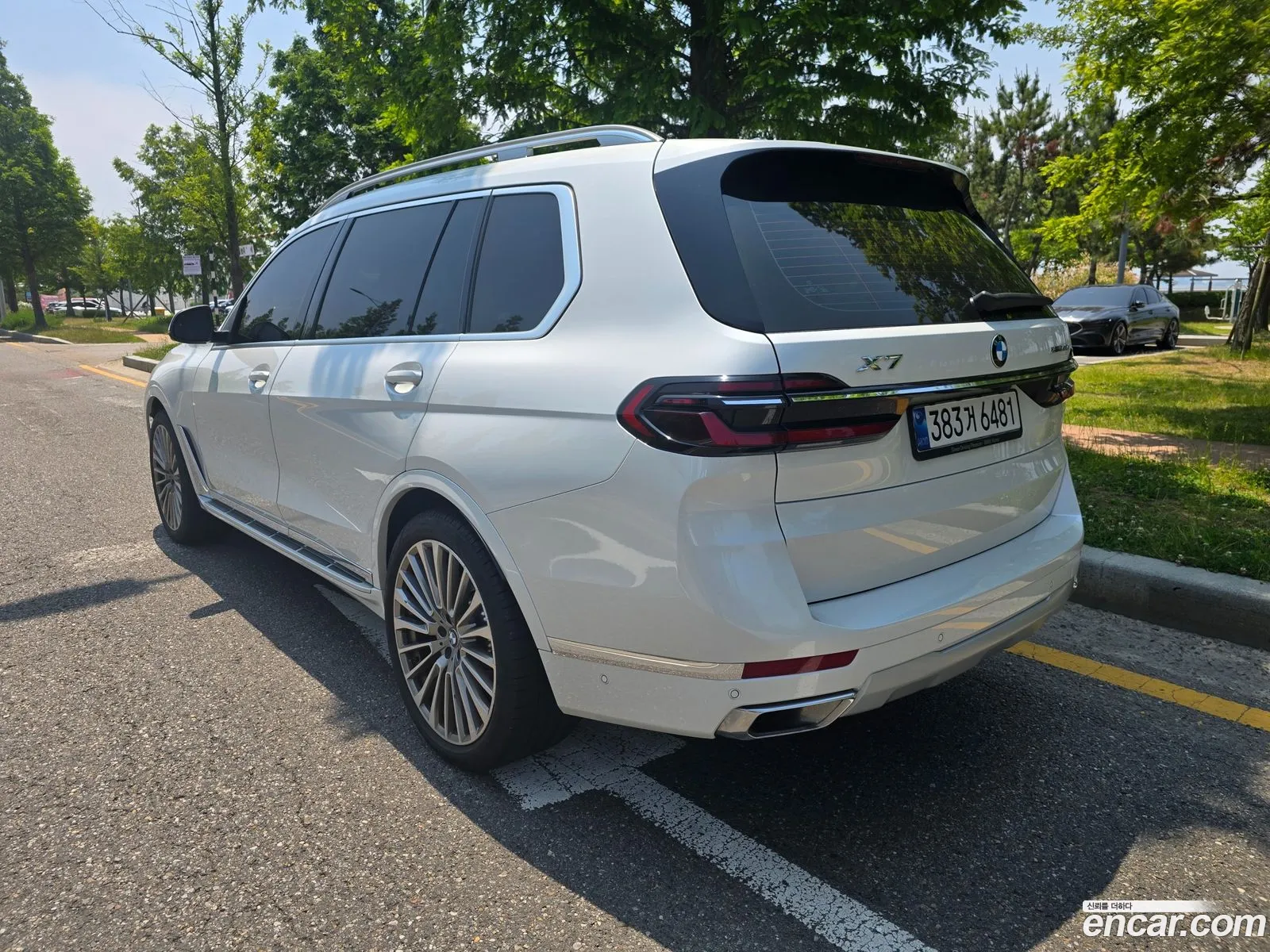 BMW X7 2023 — 4