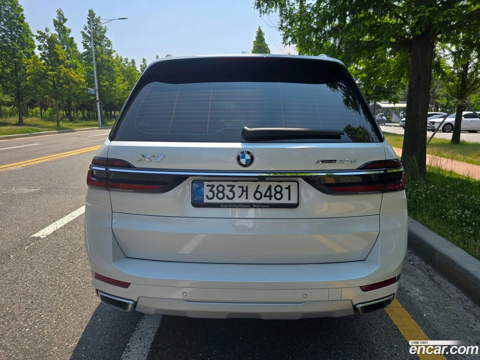 BMW X7 2023 — 19