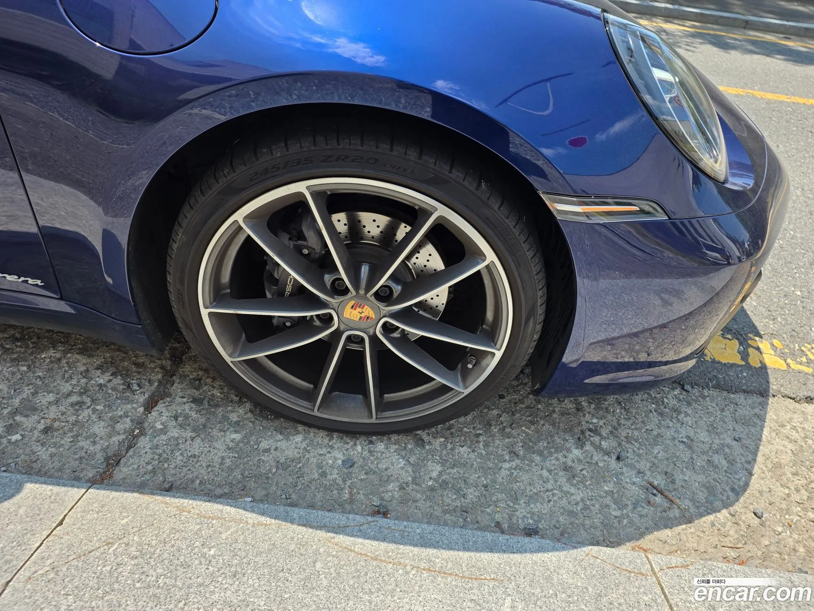 Porsche 911 2020 — 11