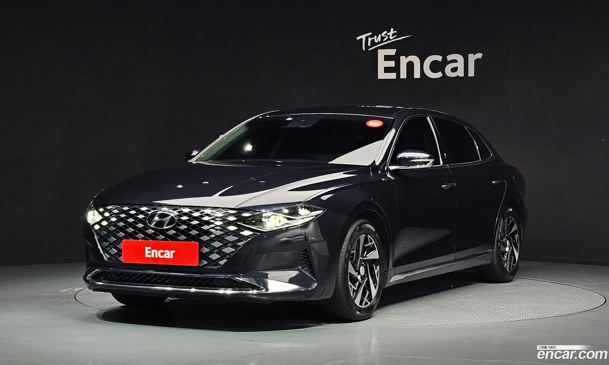 Hyundai Grandeur IG Hybrid 2019 — 4