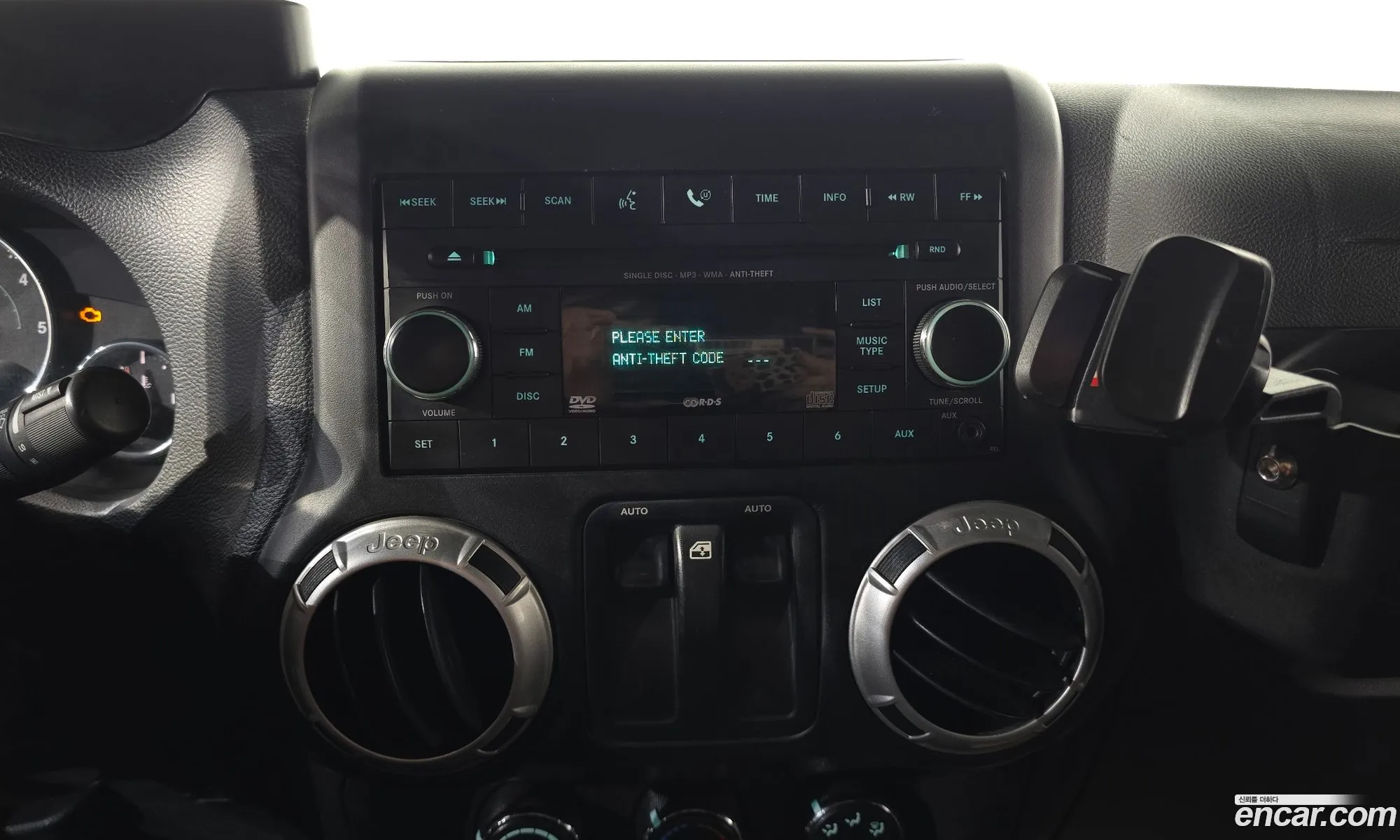 Jeep Wrangler 2011 1J4BA6D5XBL632062 — 11