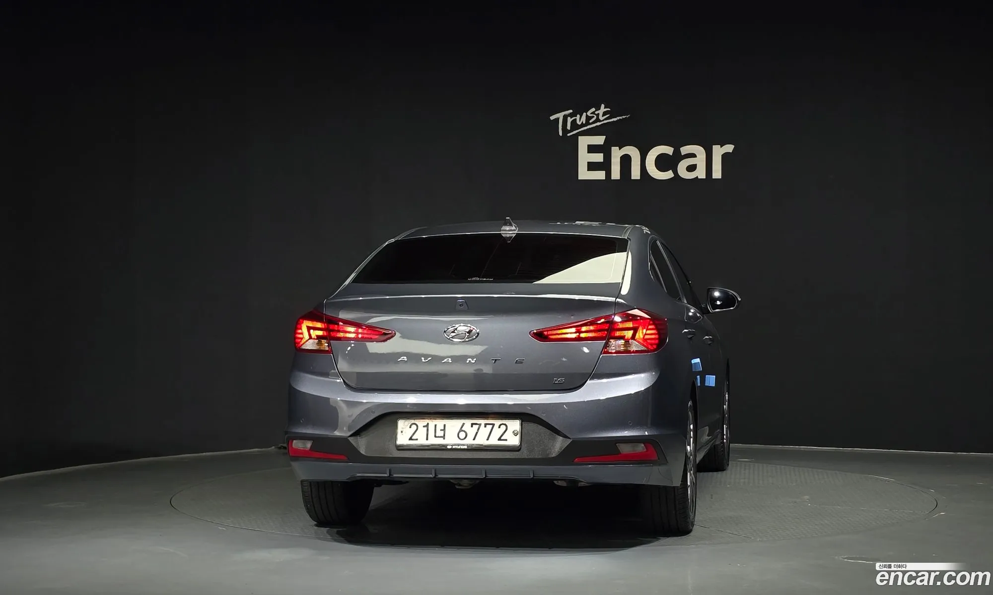 Hyundai Elantra AD 2019 — 4