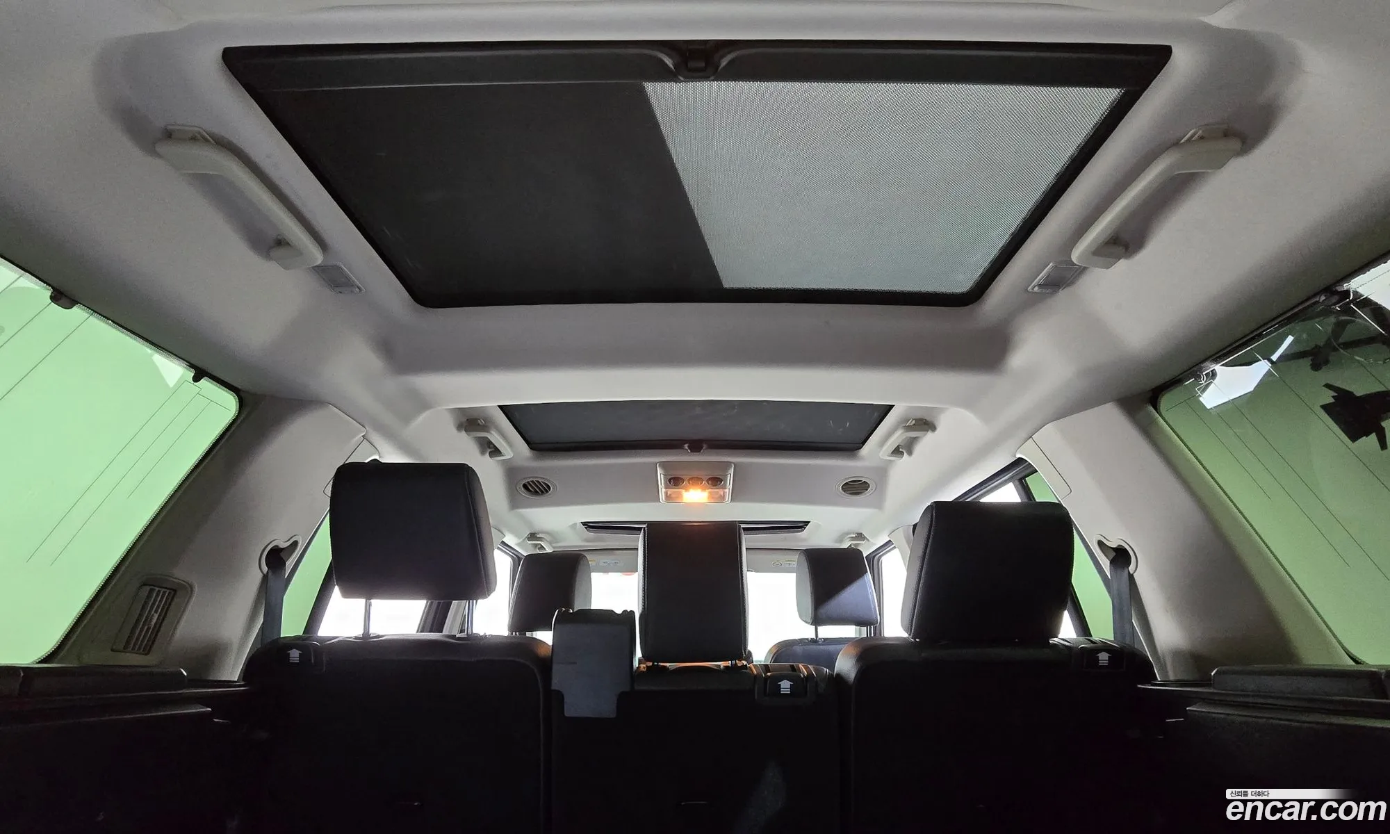 Land Rover Discovery 4 2013 SALLAAAG6DA699418 — 28