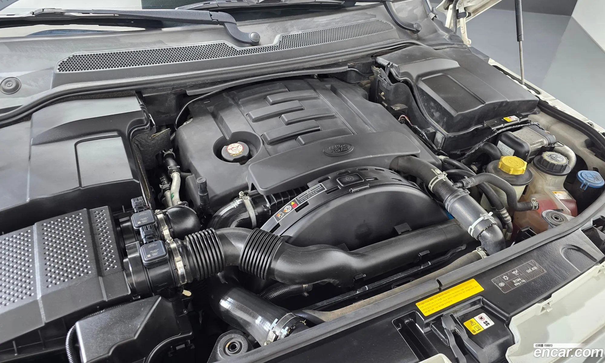 Land Rover Discovery 4 2013 SALLAAAG6DA699418 — 15