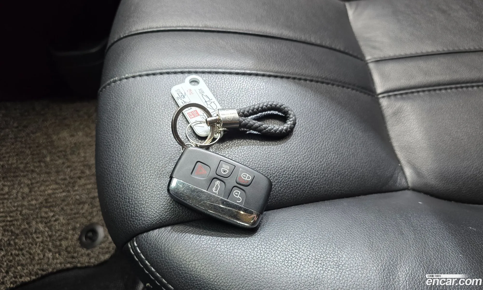 Land Rover Discovery 4 2013 SALLAAAG6DA699418 — 13