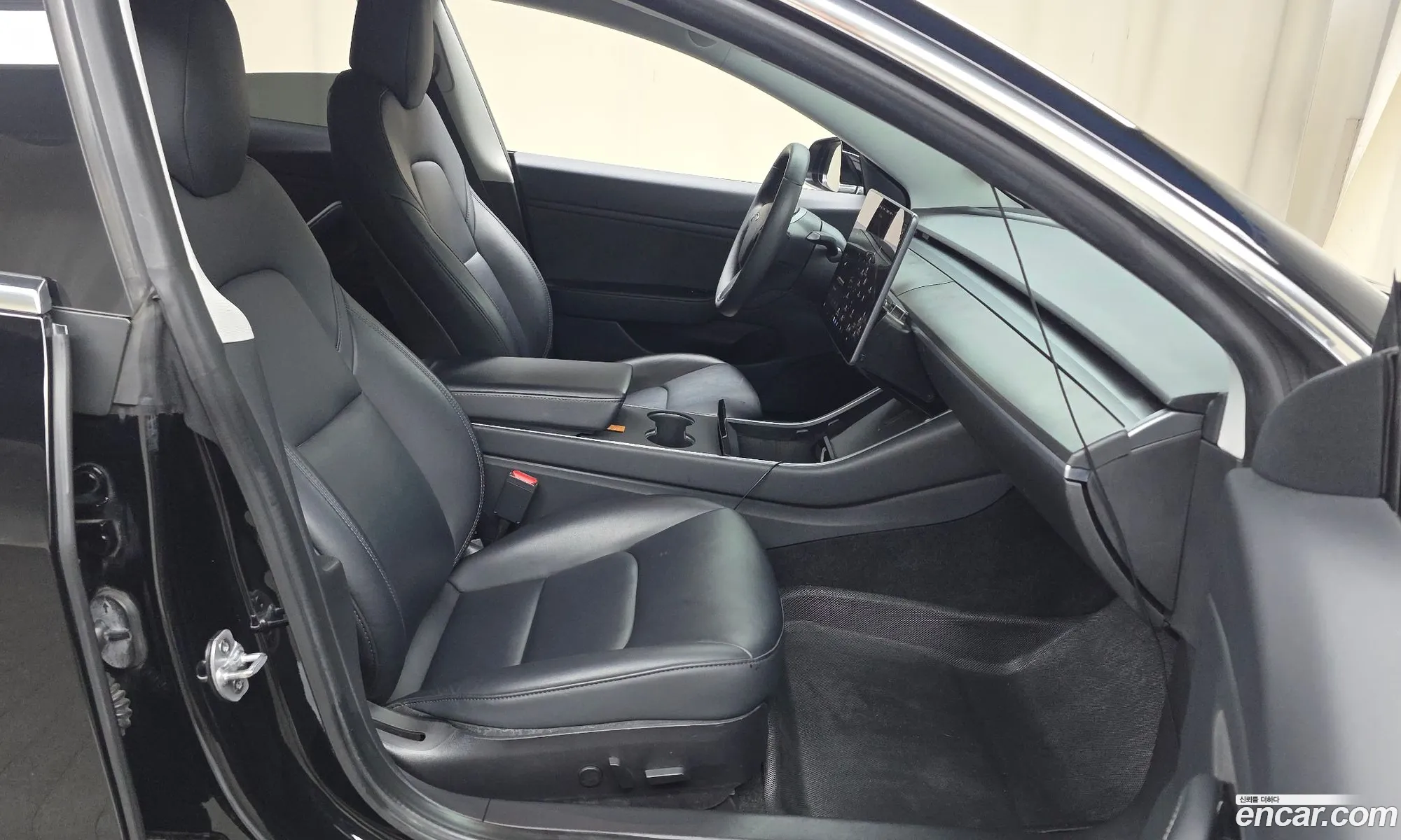 Tesla Model 3 2020 — 7