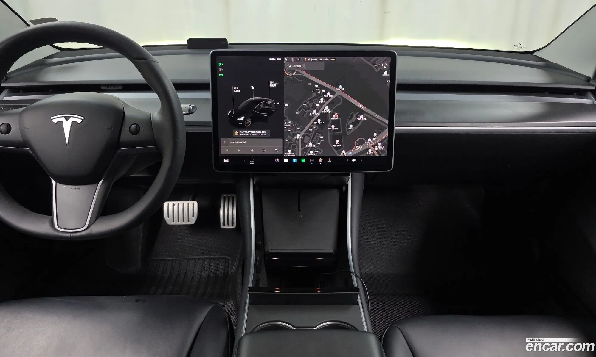 Tesla Model 3 2020 — 13