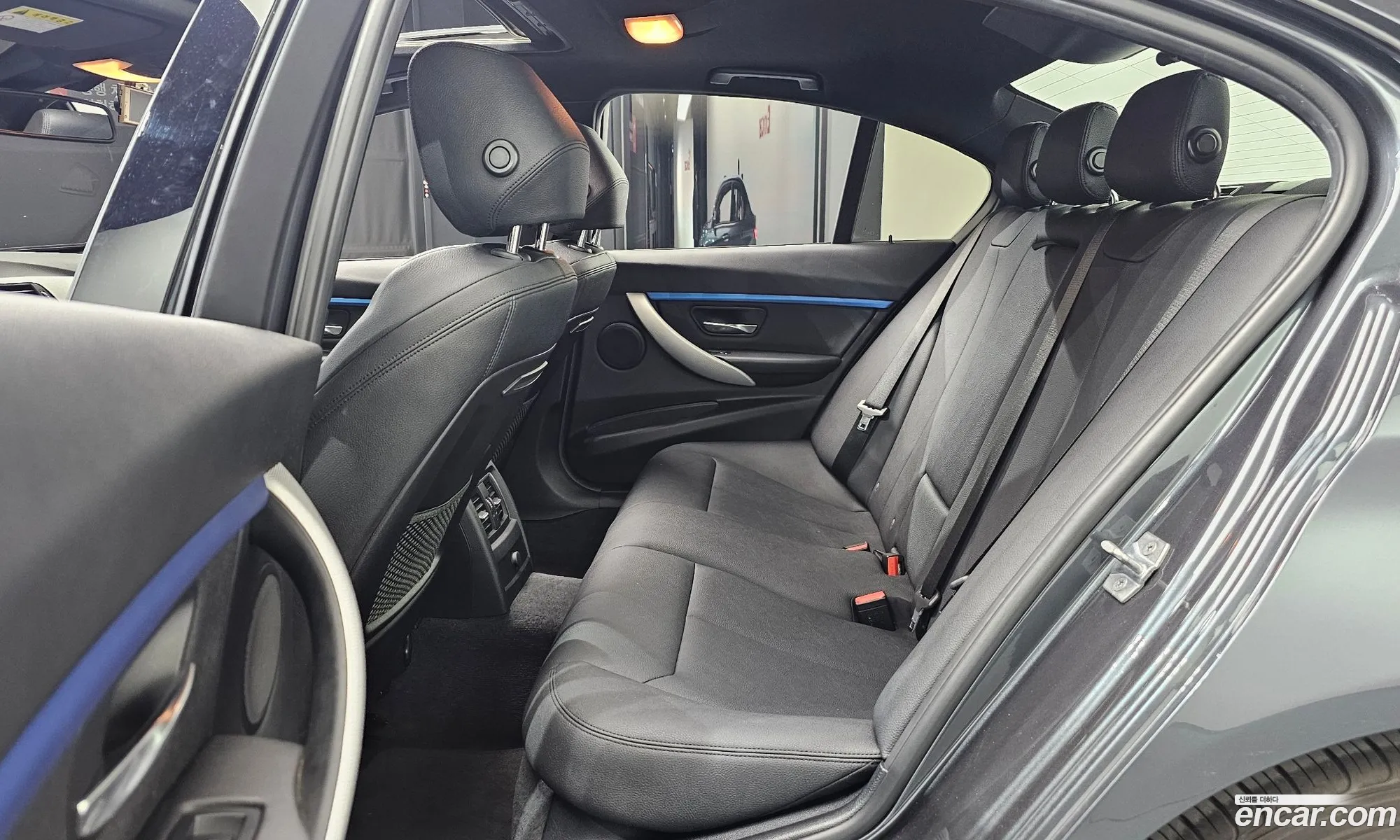 BMW 3 Series 2017 WBA8A9101HK883056 — 26