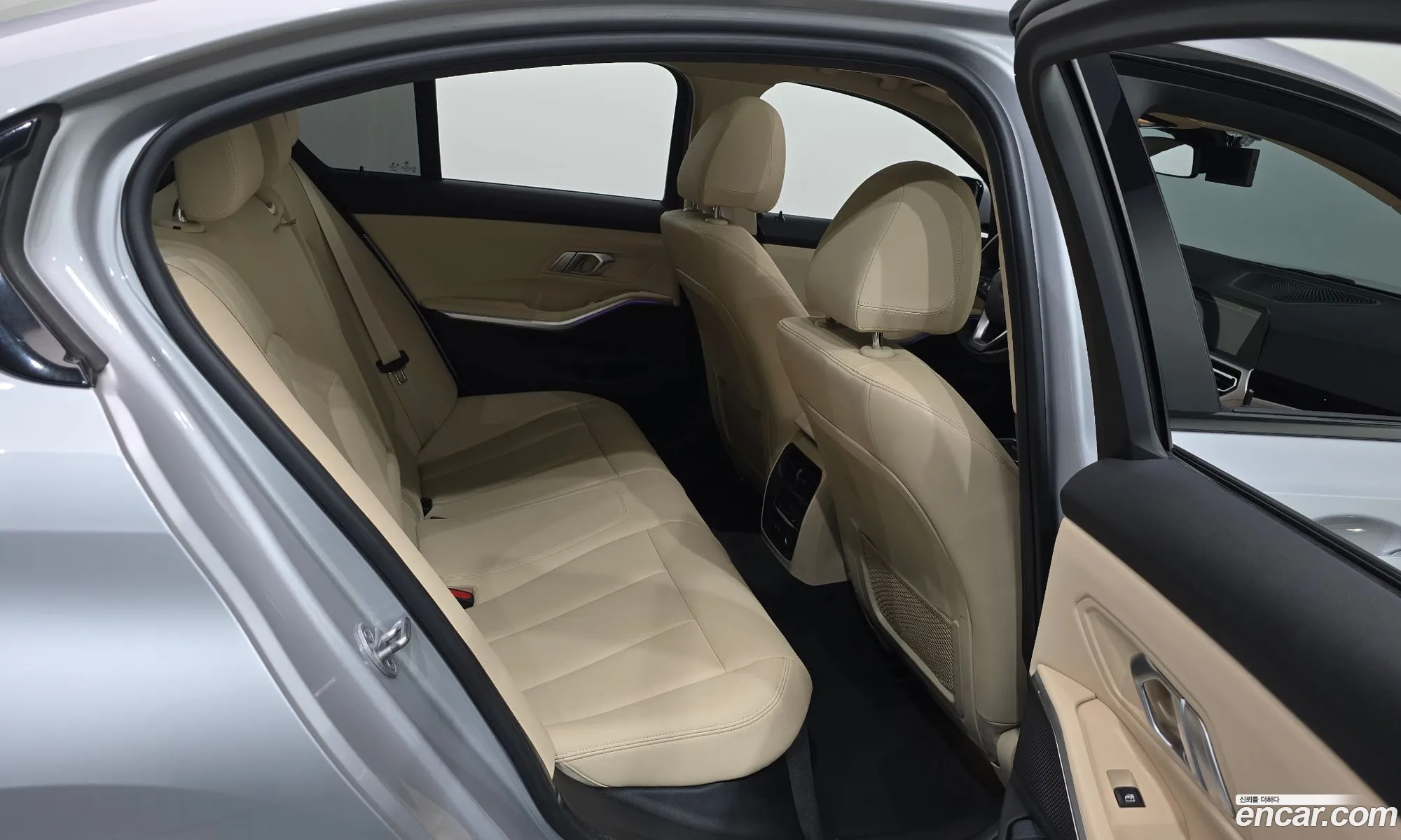 BMW 3 Series 2020 — 20