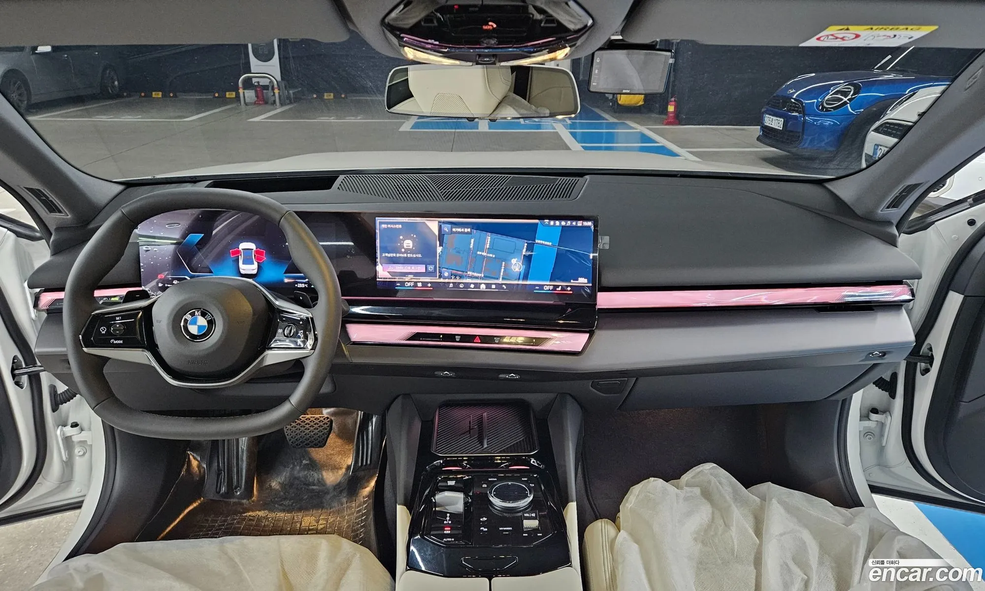 BMW 5 Series 2025 — 14