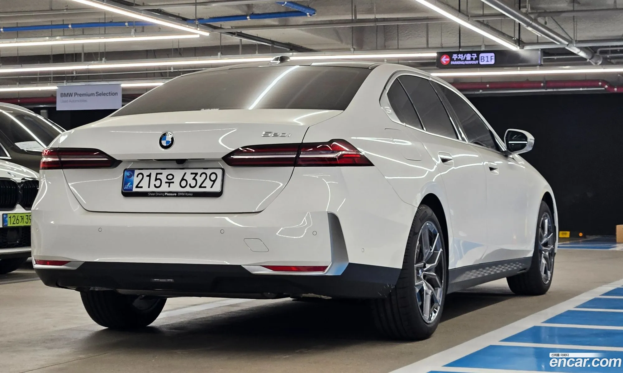 BMW 5 Series 2025 — 6