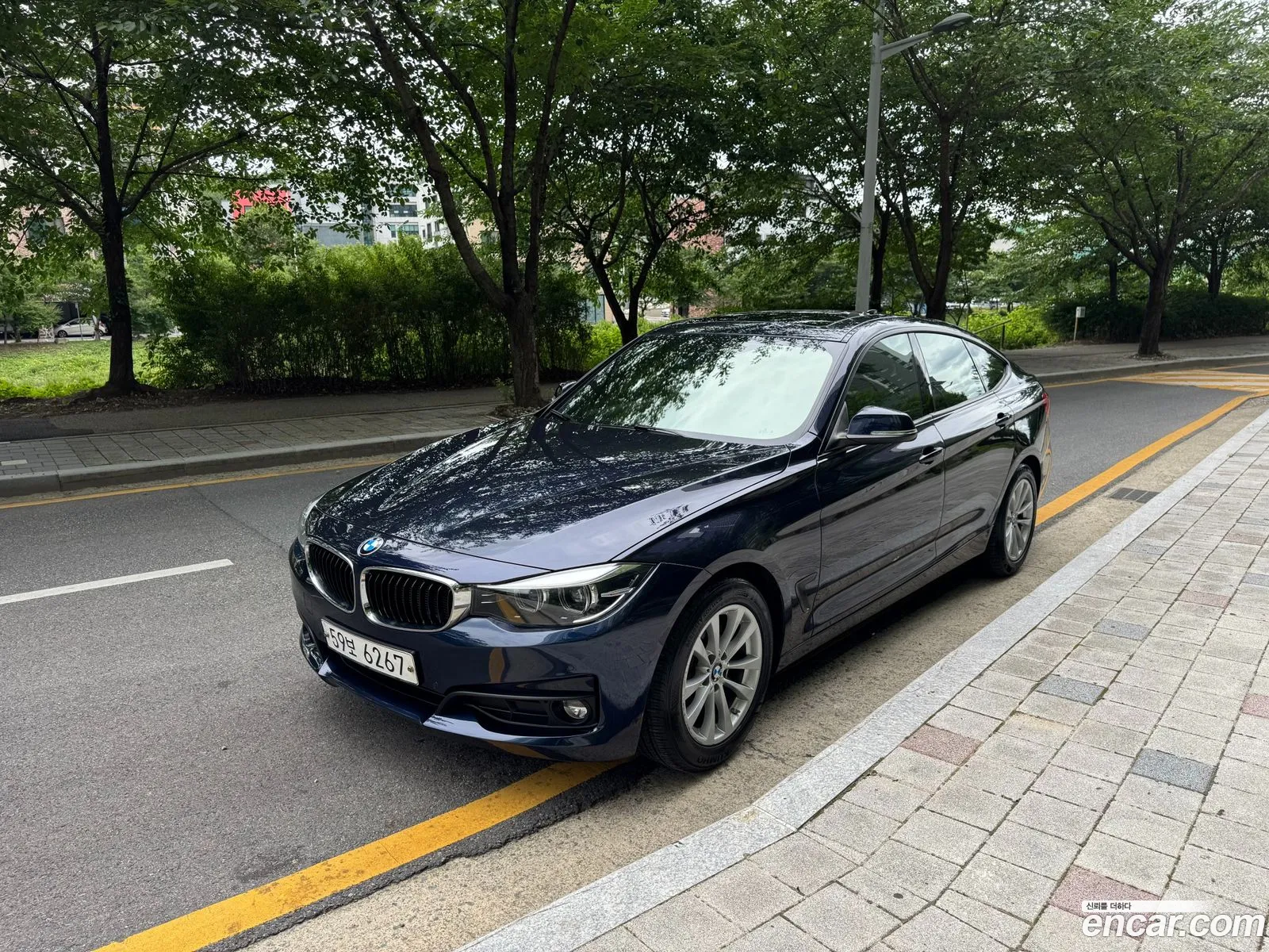 BMW 3 Series GT 2018 — 12