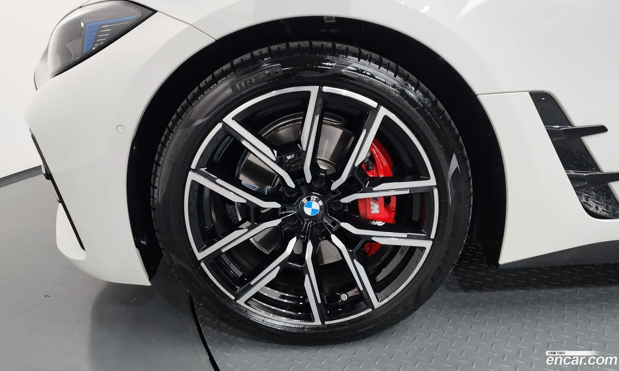 BMW 4 Series 2025 — 8