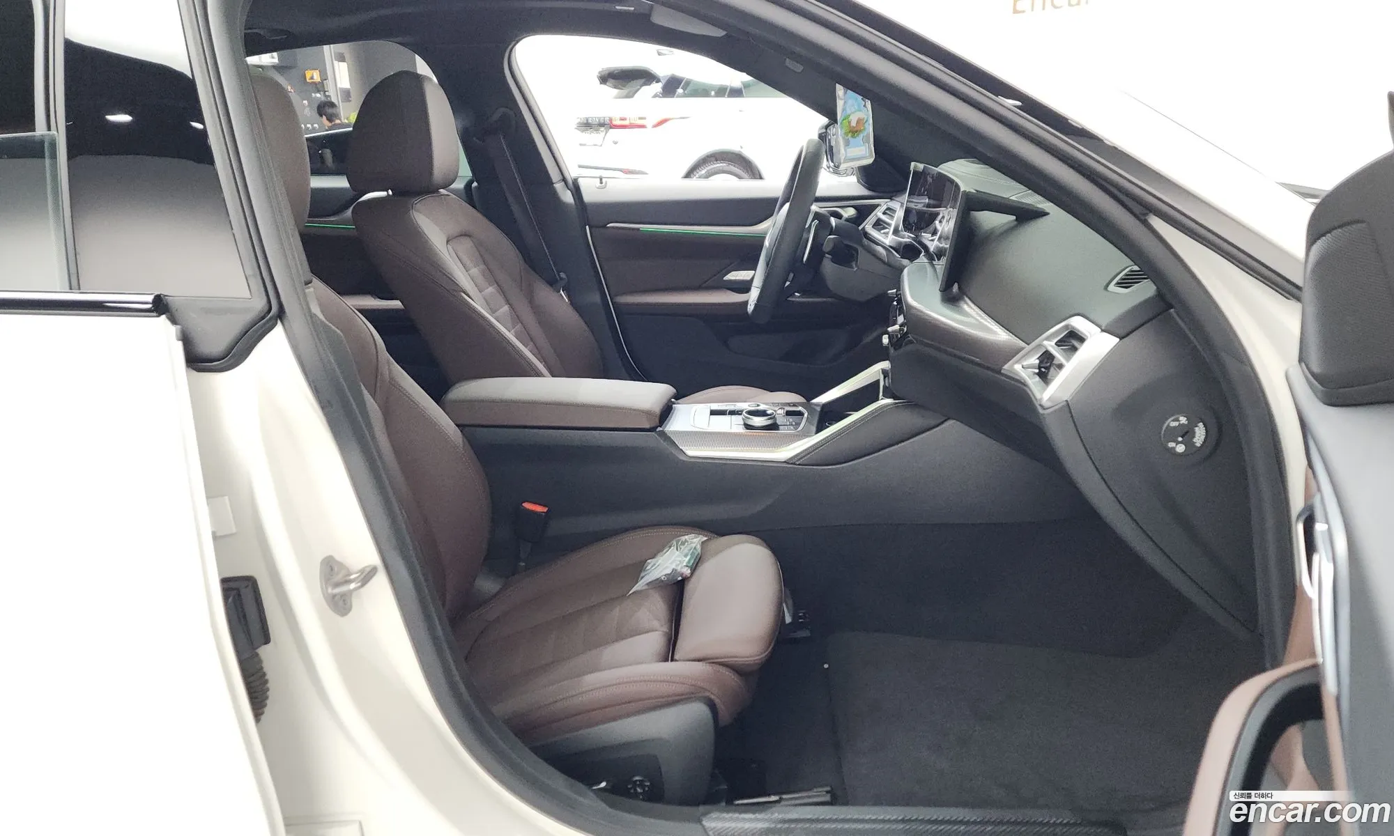 BMW 4 Series 2025 — 34
