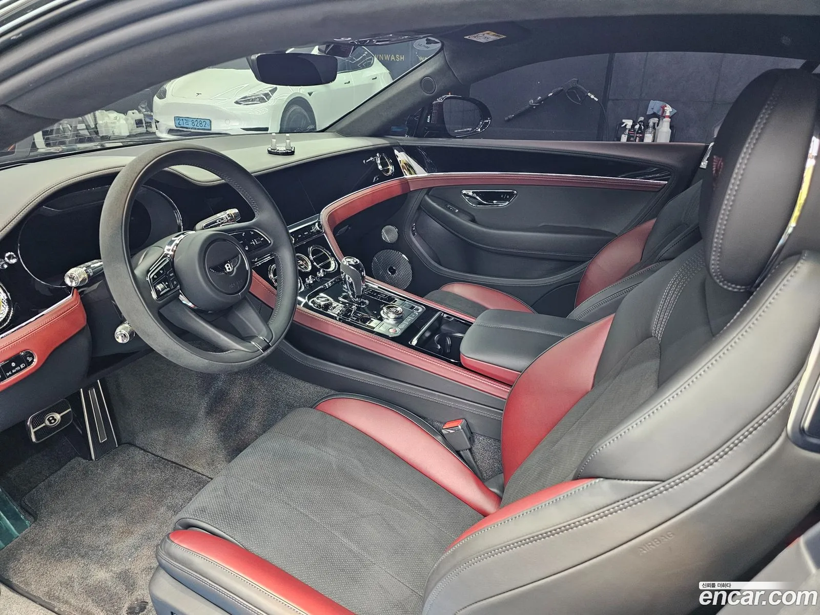 Bentley Continental GT 2023 — 12