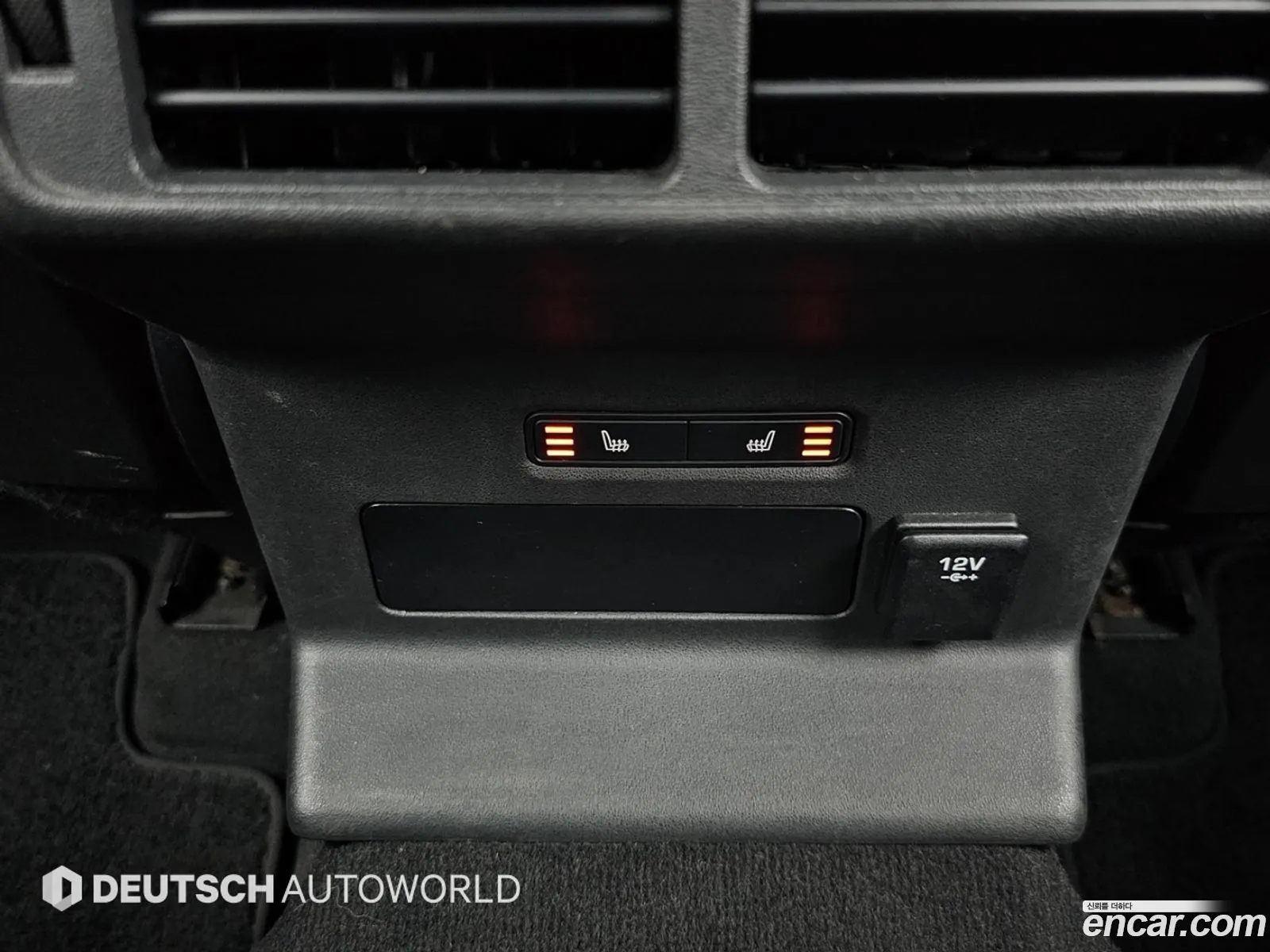 Land Rover Range Rover Velar 2017 — 16