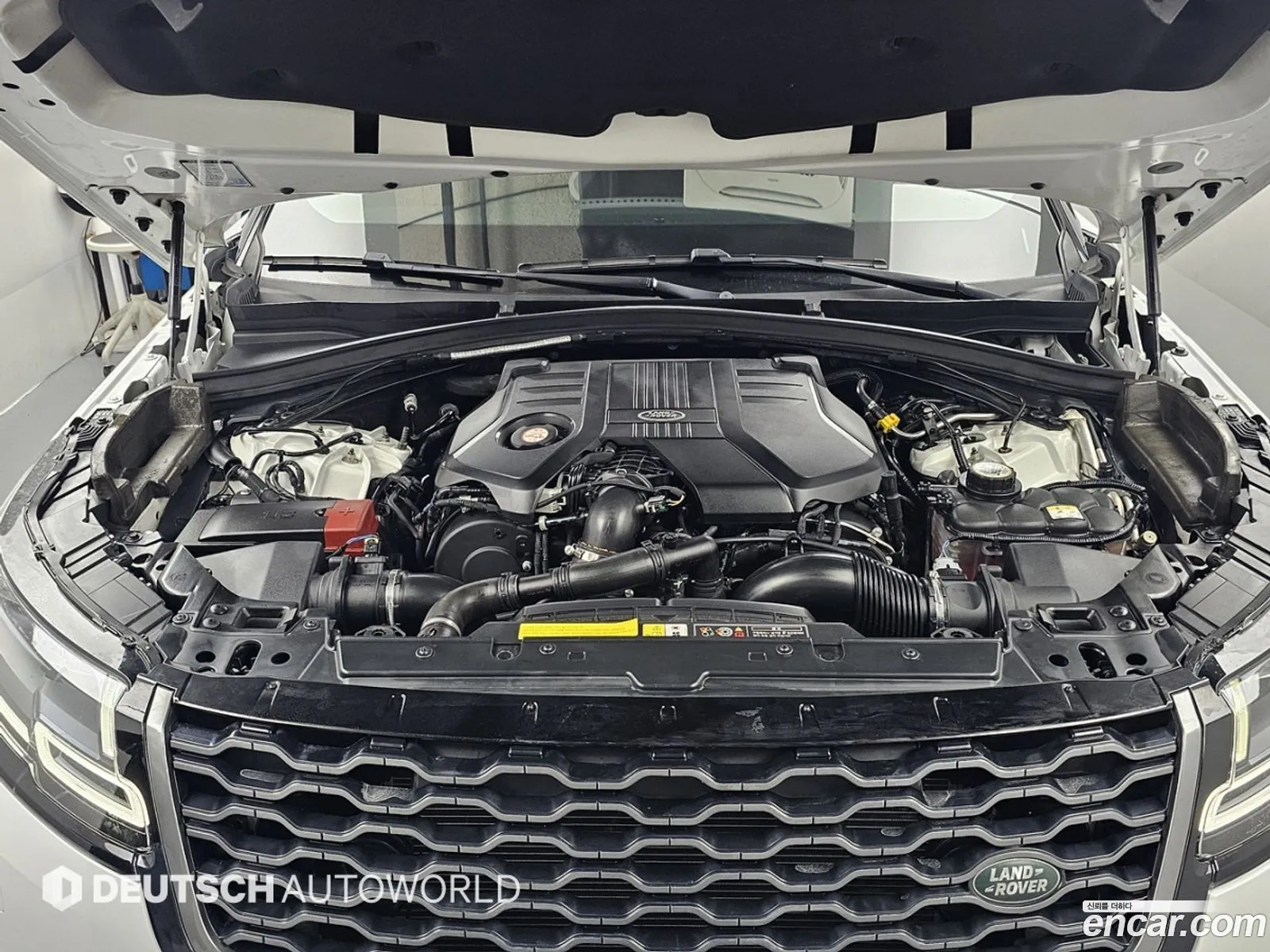 Land Rover Range Rover Velar 2017 — 4