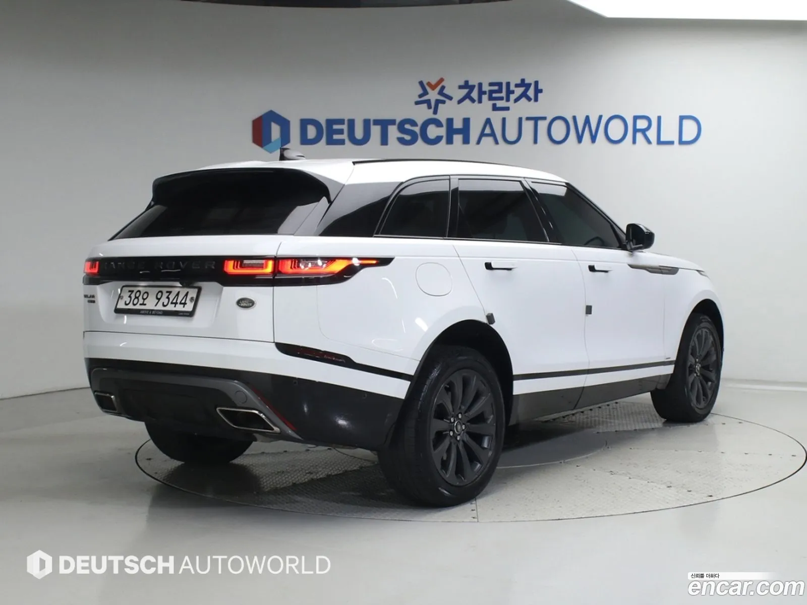 Land Rover Range Rover Velar 2017 — 7