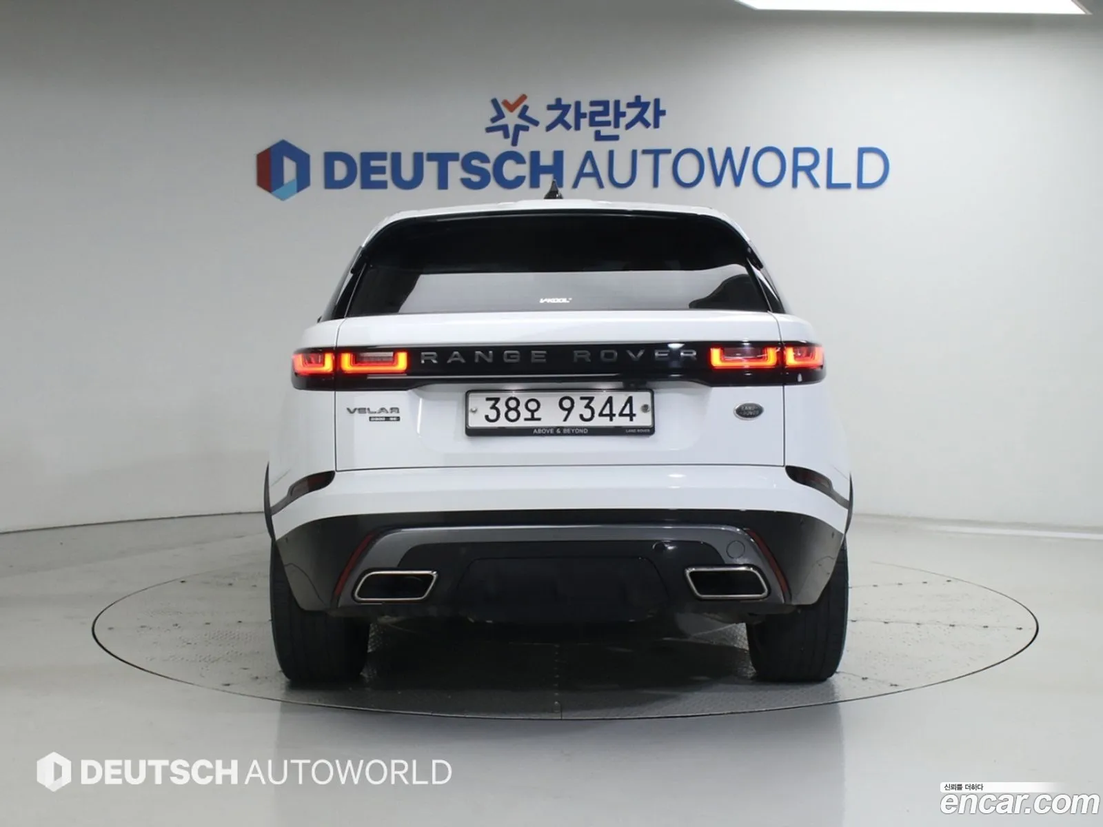 Land Rover Range Rover Velar 2017 — 18
