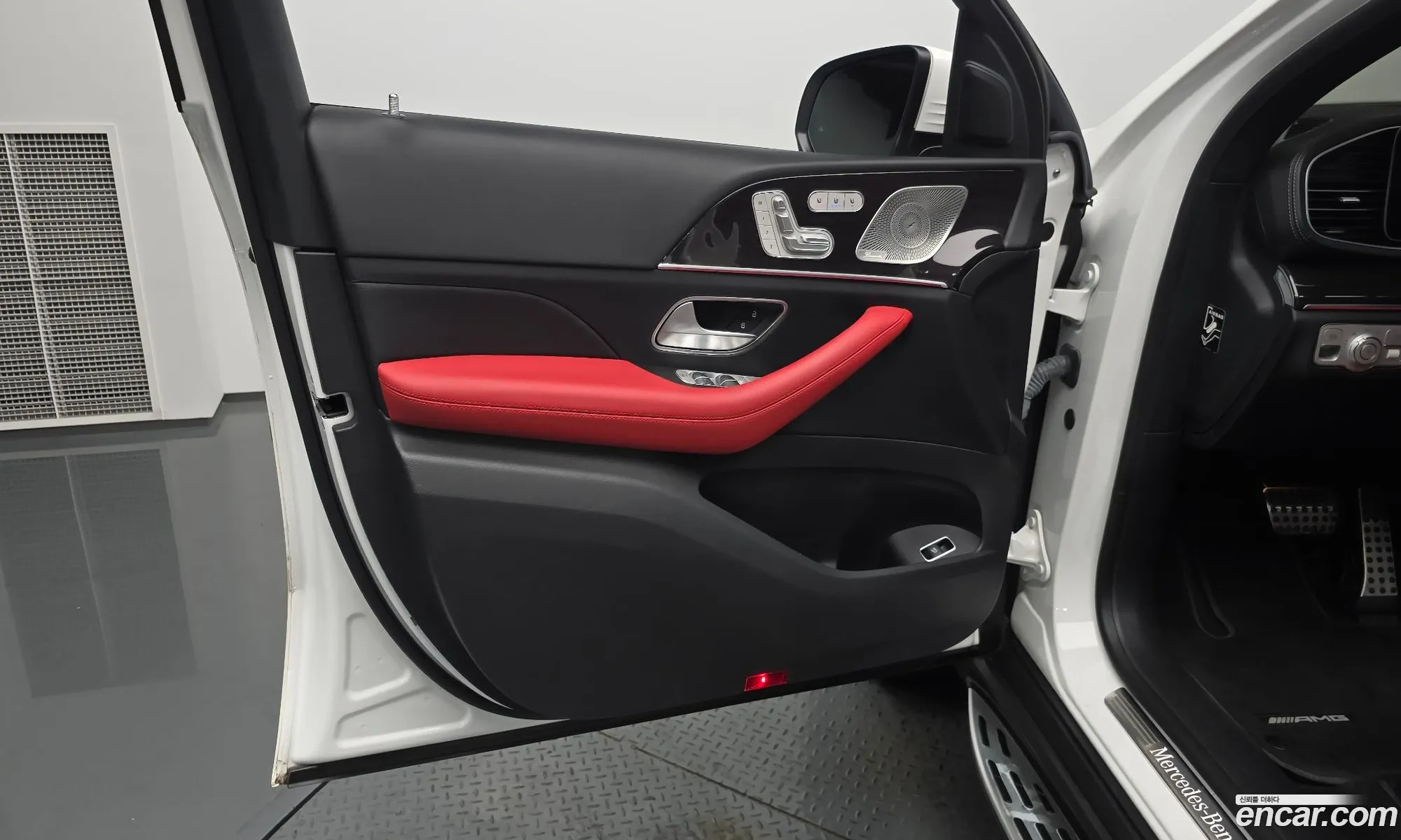 Mercedes-Benz GLE-Class W167 2023 — 14