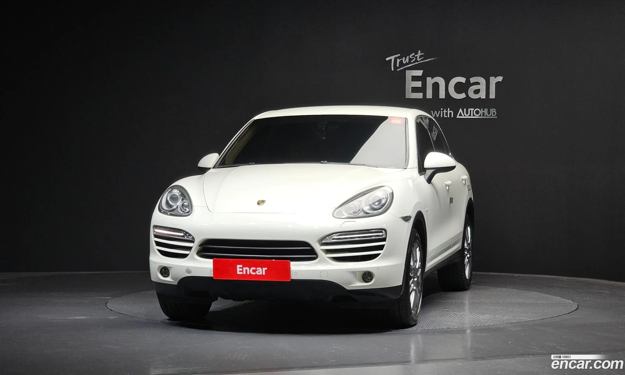 Porsche Cayenne 2011 — 17