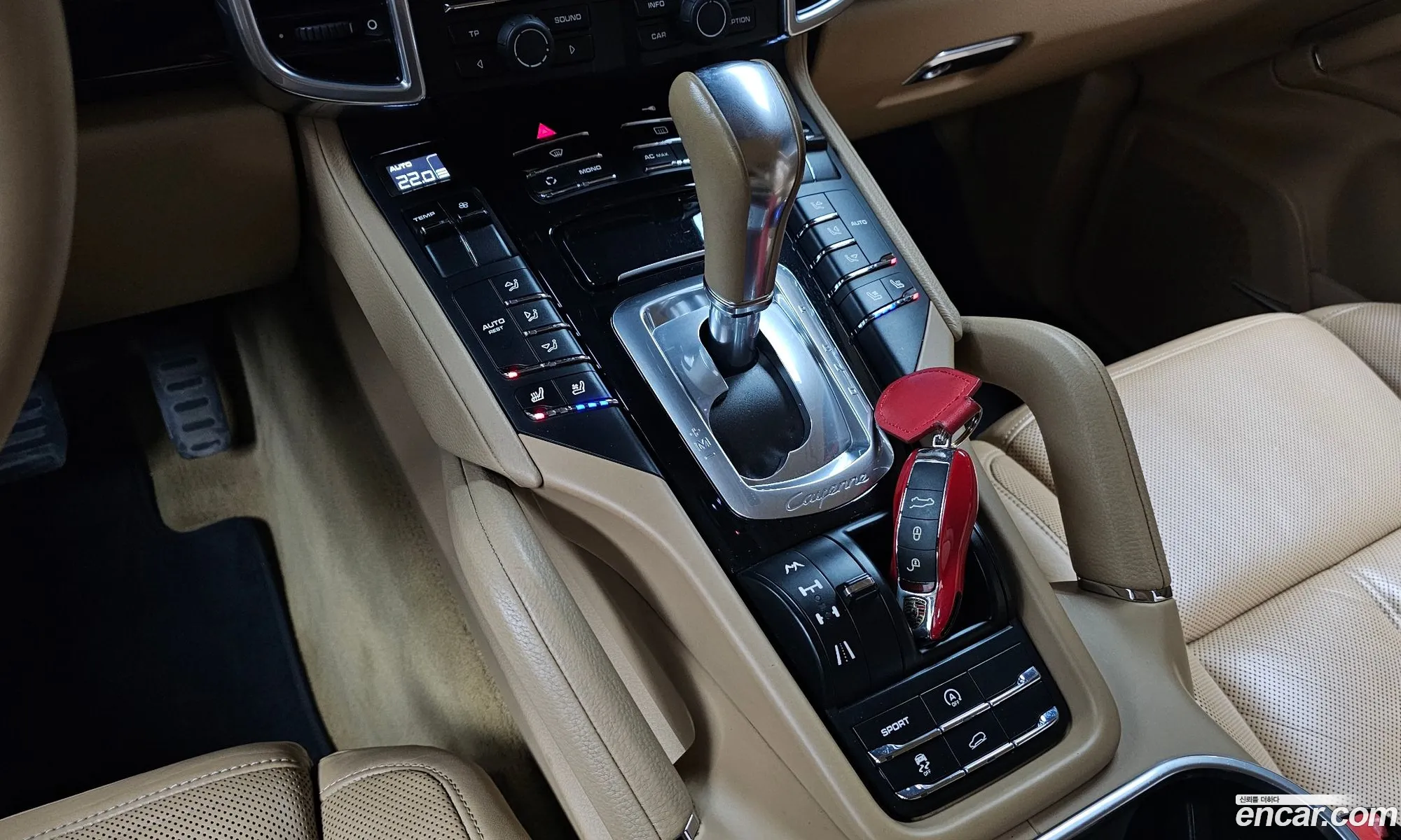Porsche Cayenne 2011 — 18