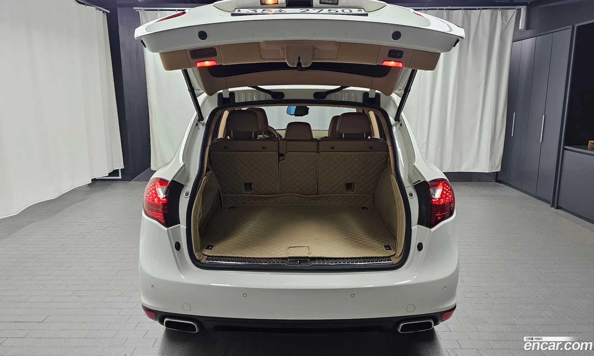 Porsche Cayenne 2011 — 19