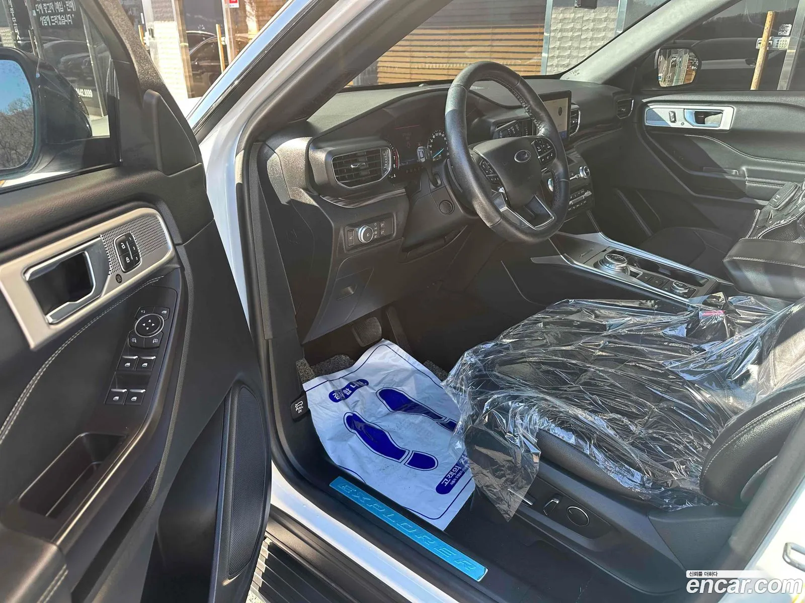 Ford Explorer 6th Gen 2020 — 15