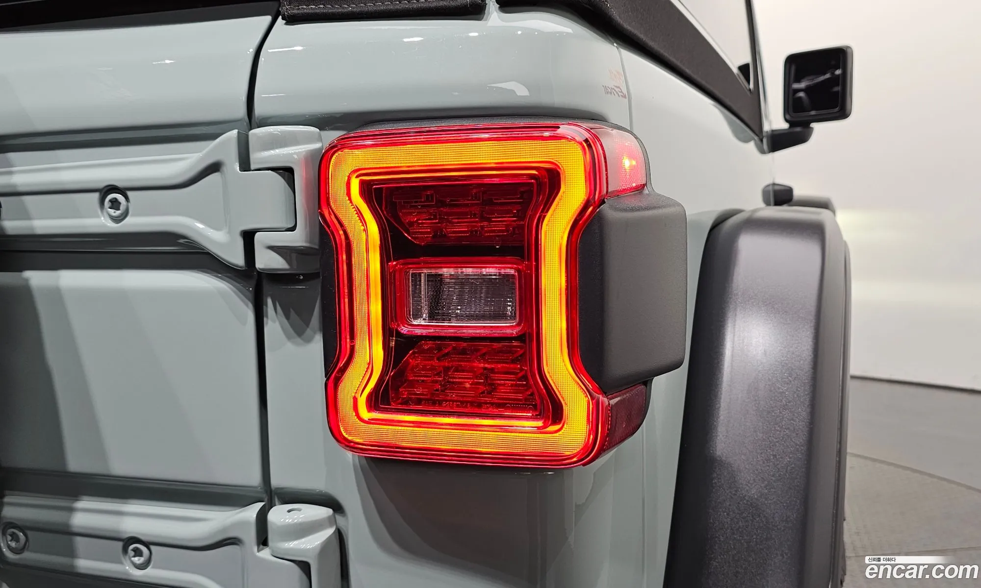 Jeep Wrangler 2024 — 7