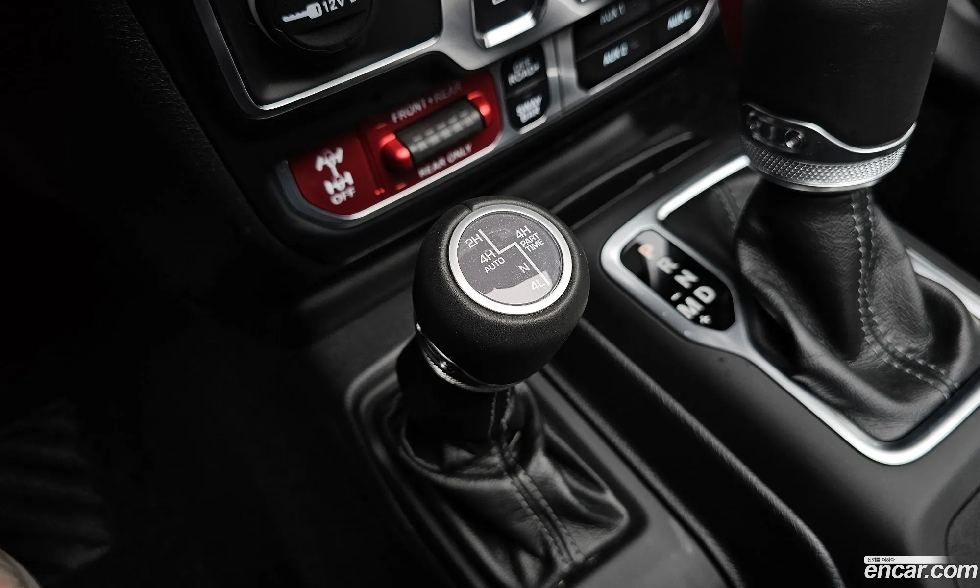 Jeep Wrangler 2024 — 18