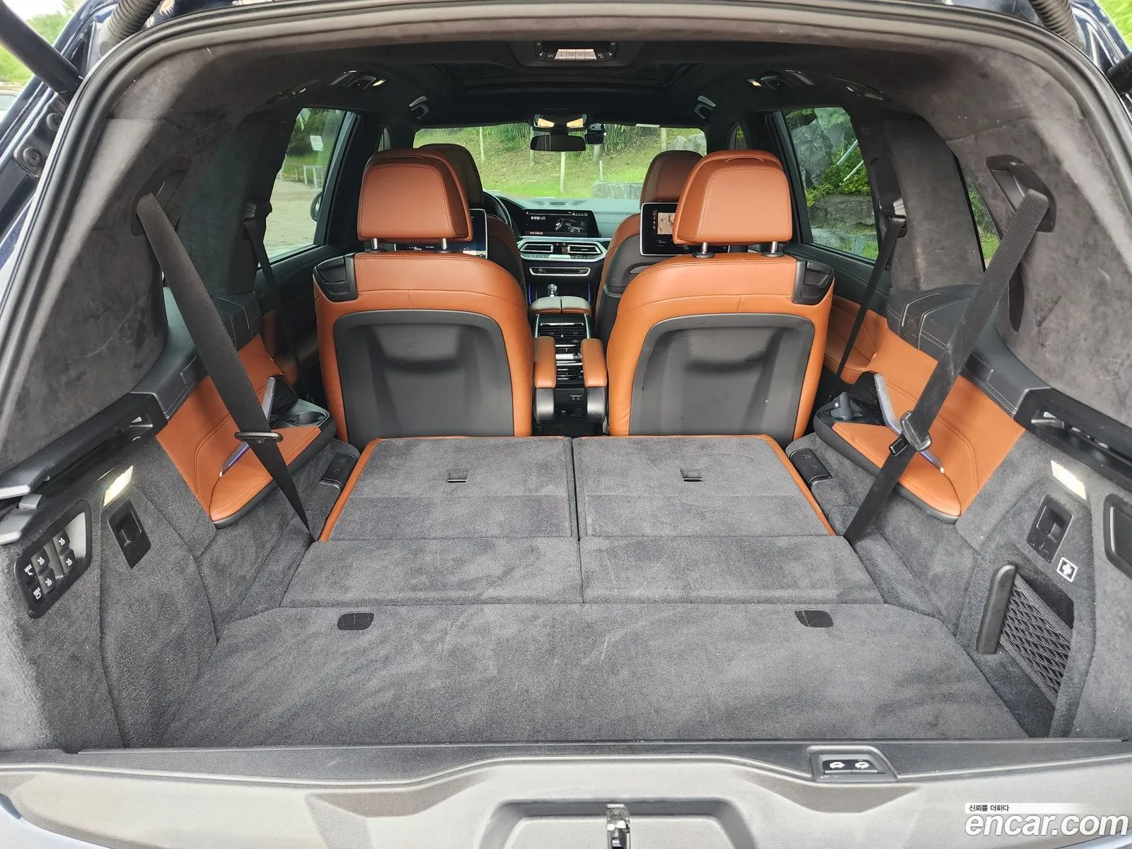 BMW X7 2021 — 8