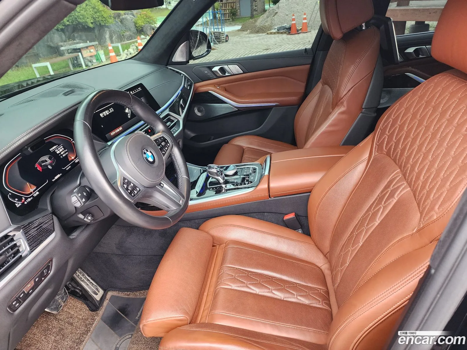 BMW X7 2021 — 19