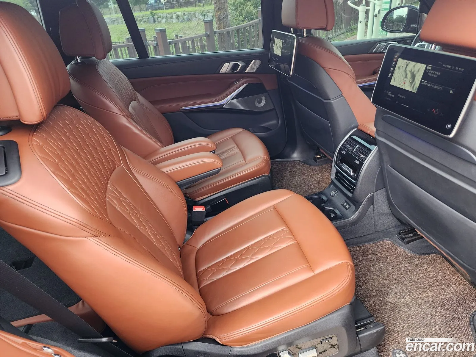 BMW X7 2021 — 10