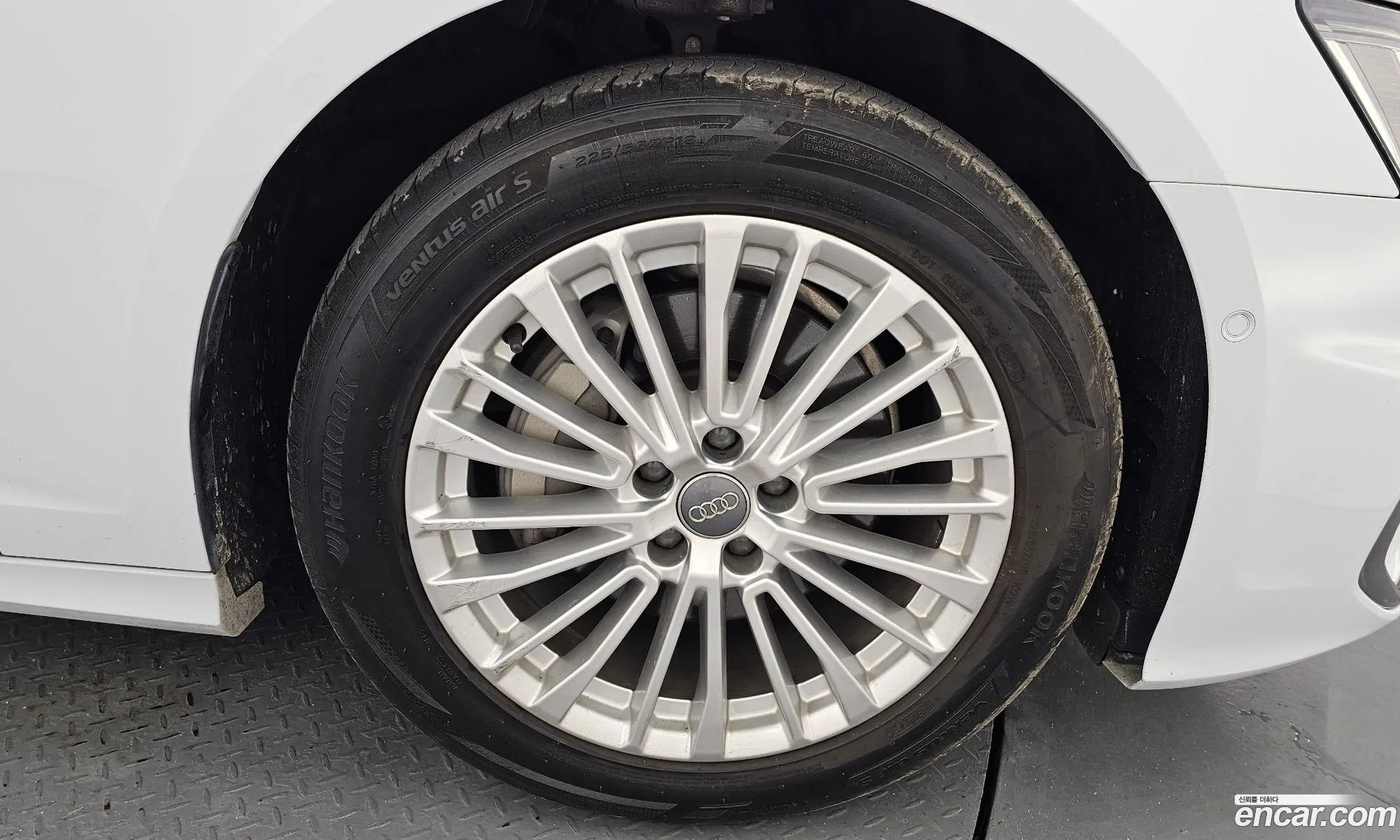 Audi A6 2020 WAUZZZF20LN078874 — 6