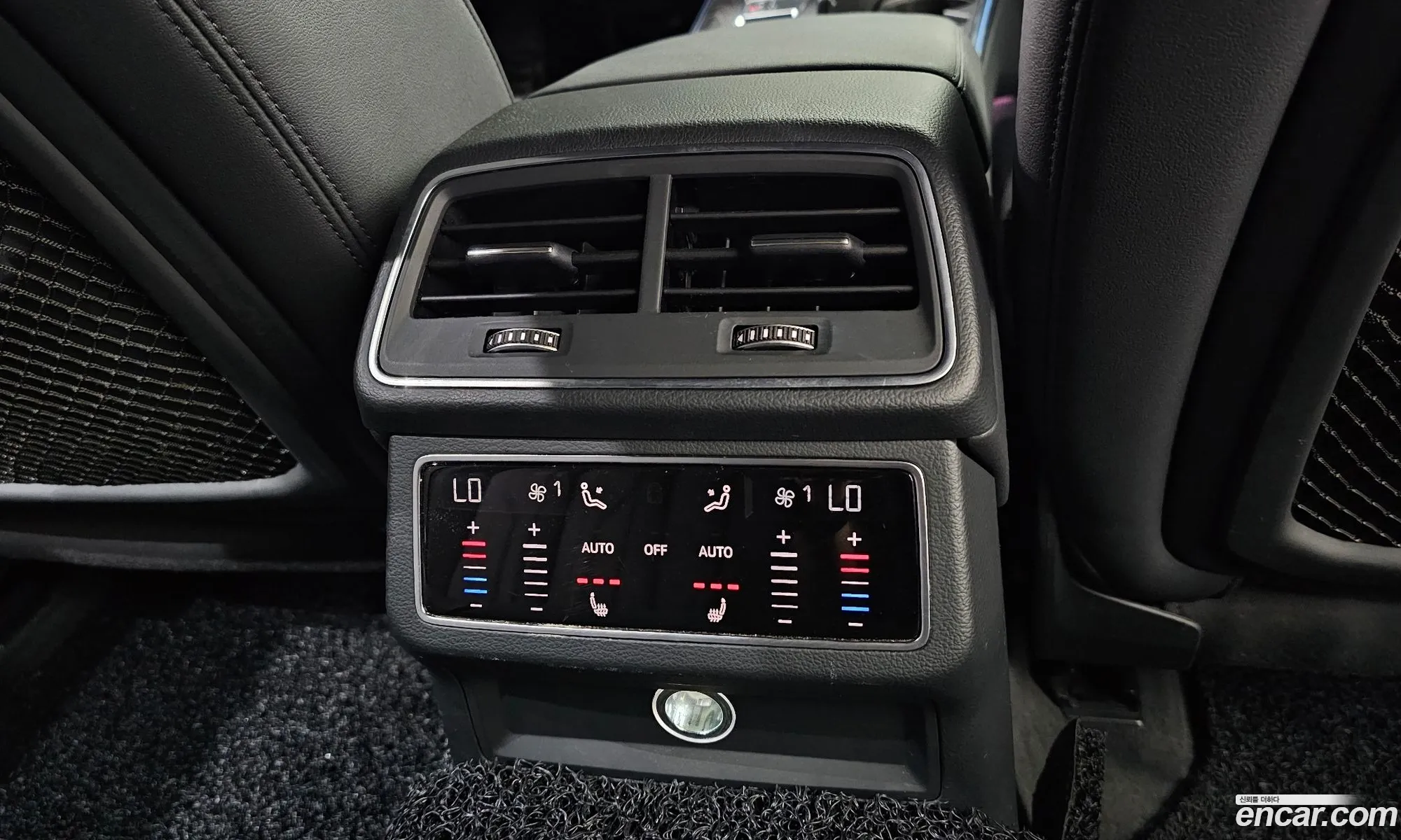 Audi A6 2020 WAUZZZF20LN078874 — 3