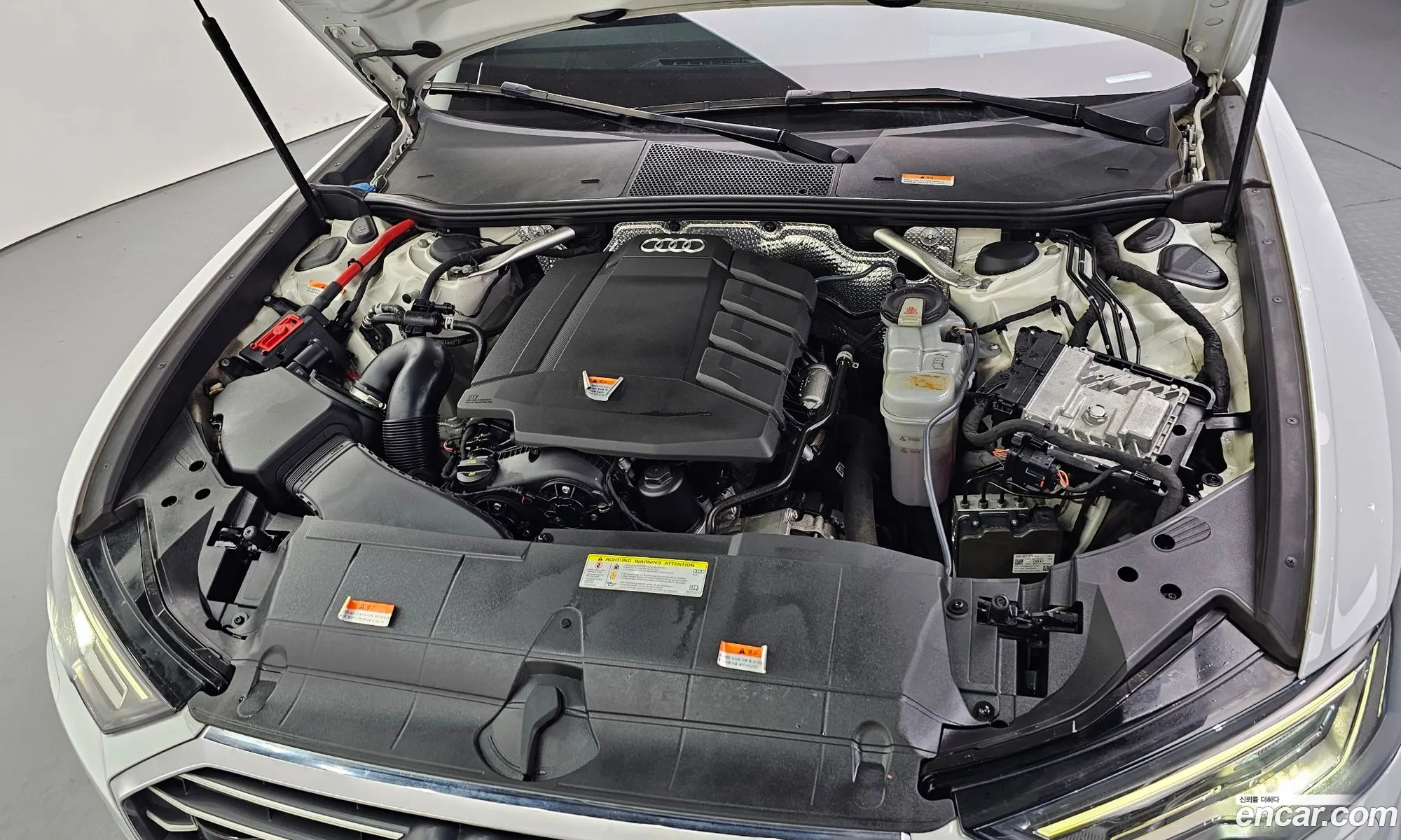Audi A6 2020 WAUZZZF20LN078874 — 24