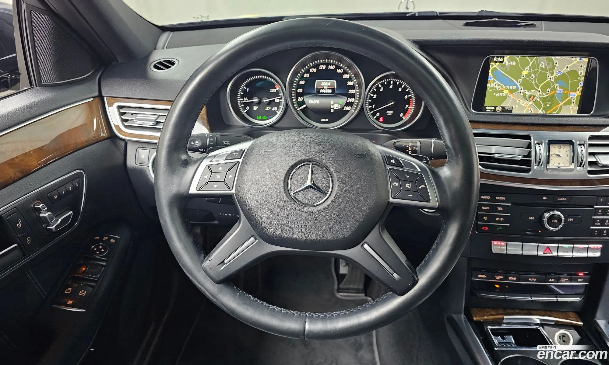 Mercedes-Benz E-Class W212 2016 — 7
