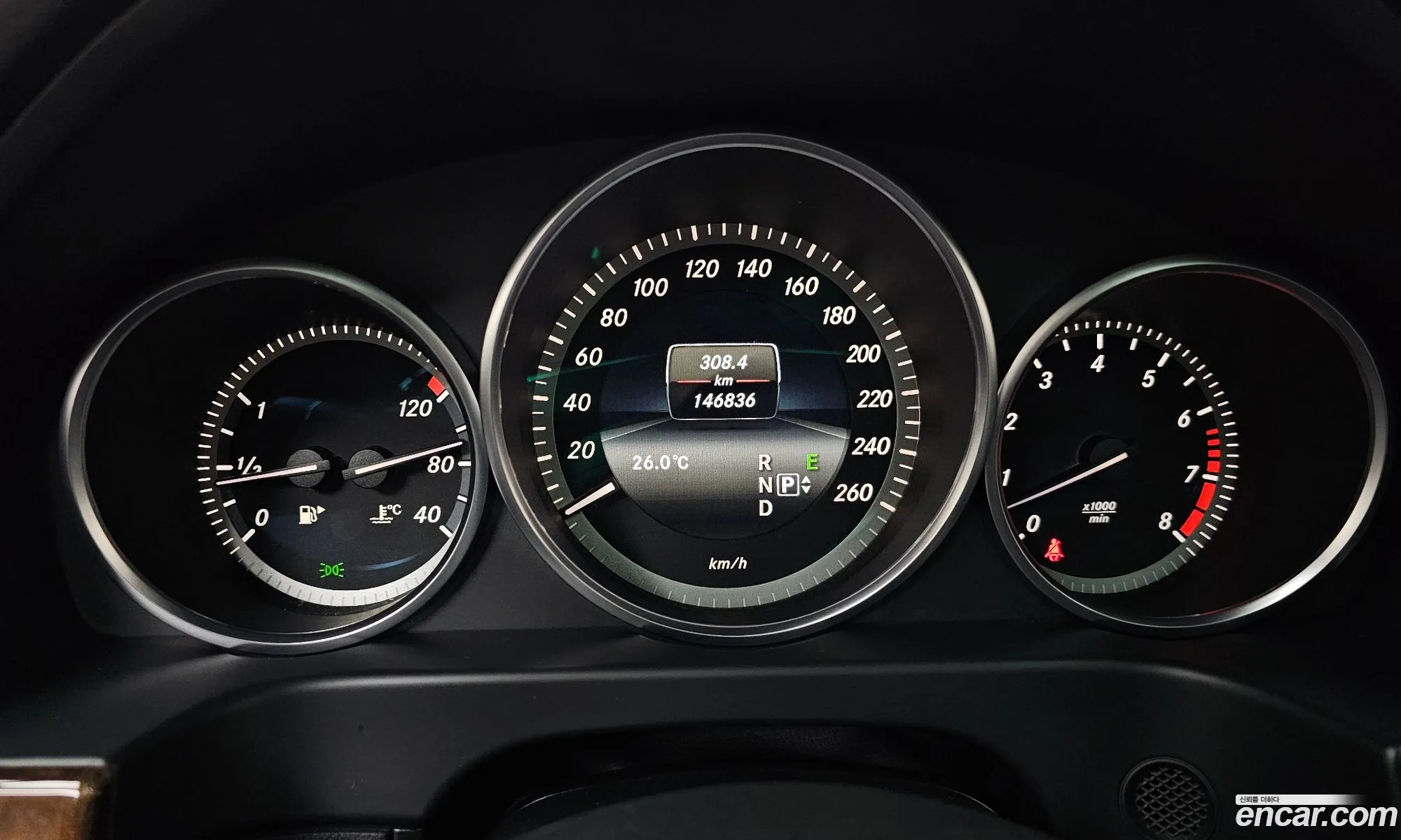 Mercedes-Benz E-Class W212 2016 — 20