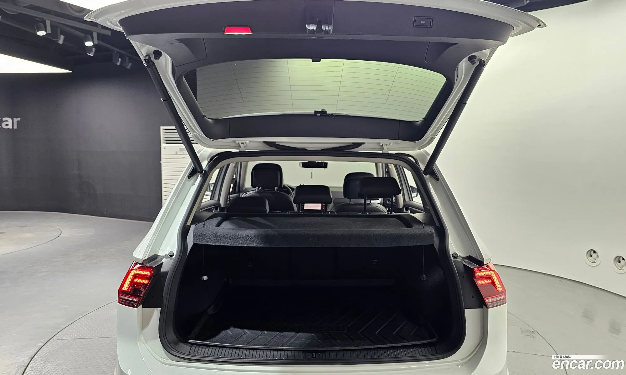 Volkswagen Tiguan 2020 — 4
