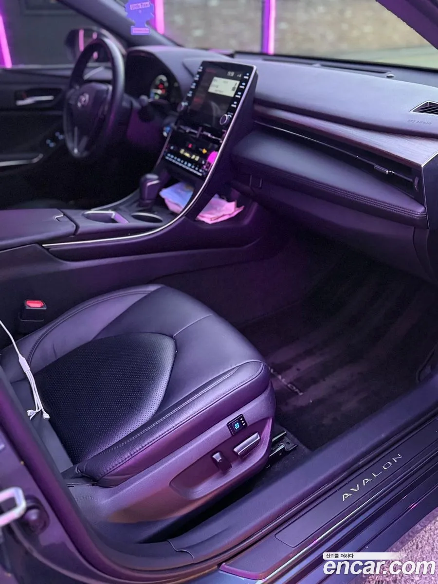 Toyota Avalon 2021 — 11