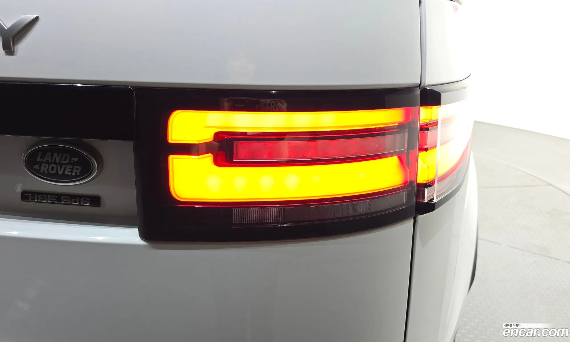 Land Rover Discovery 5 2019 — 31