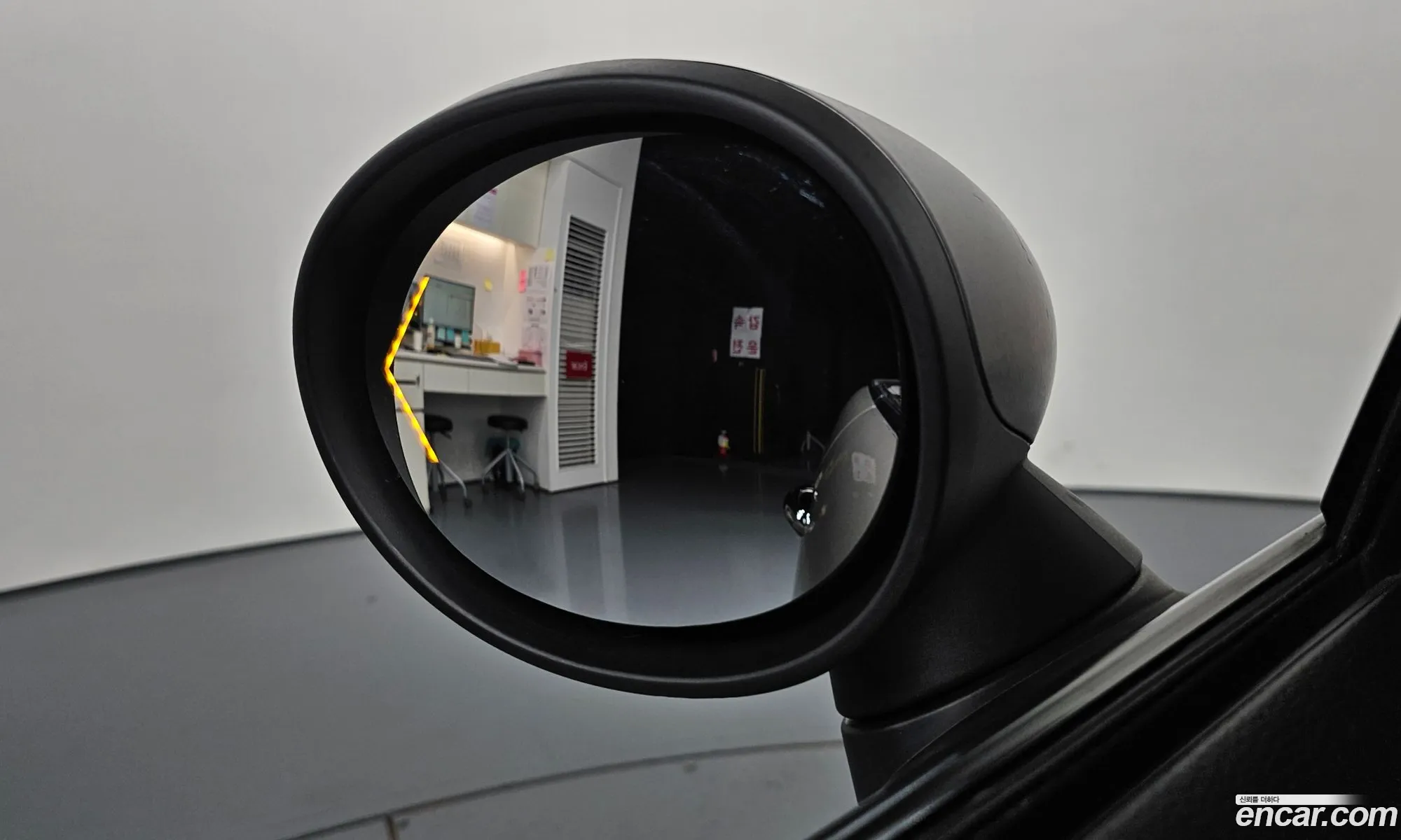 Mini Cooper Convertible 2017 WMWWG5107H3A80179 — 30