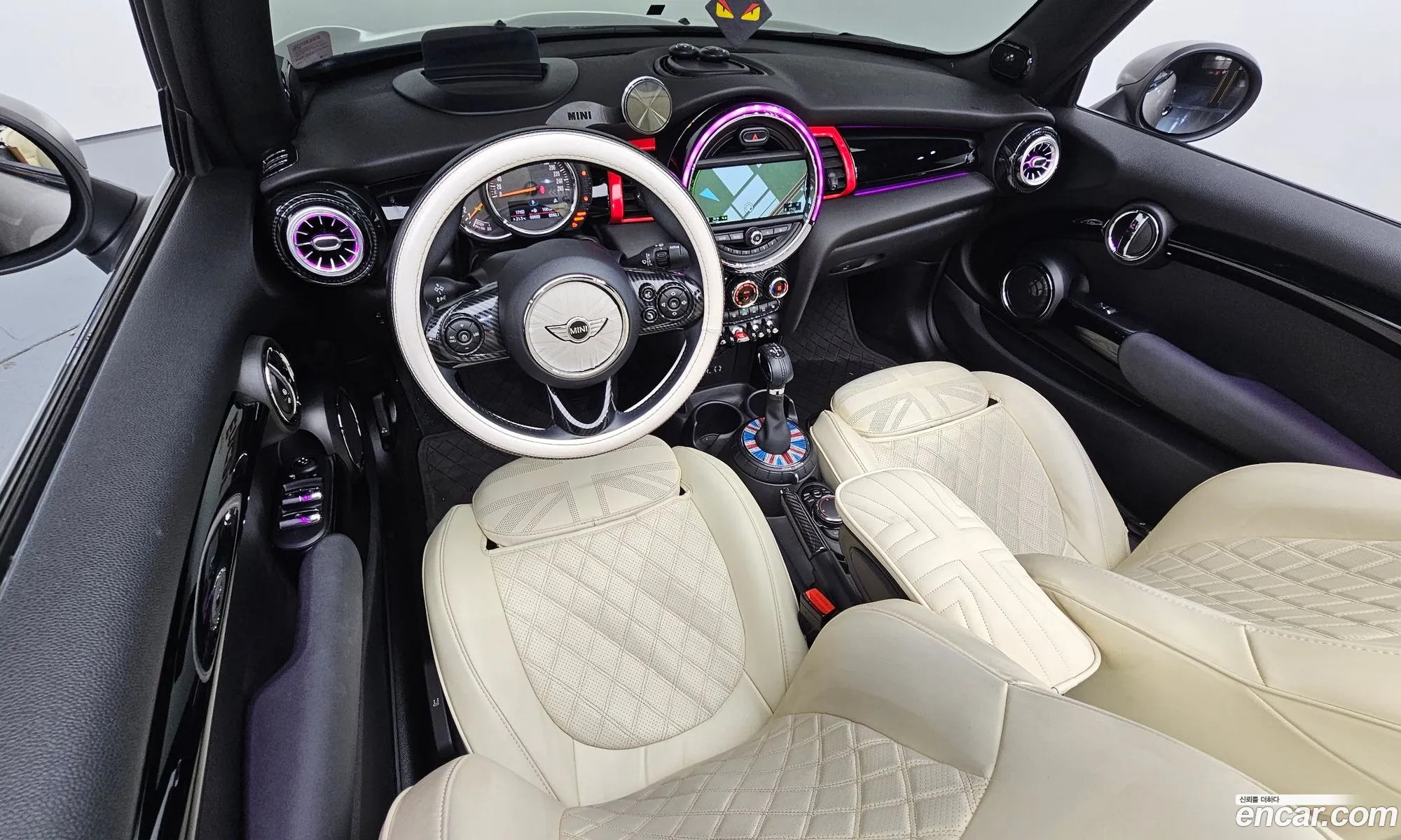 Mini Cooper Convertible 2017 WMWWG5107H3A80179 — 15