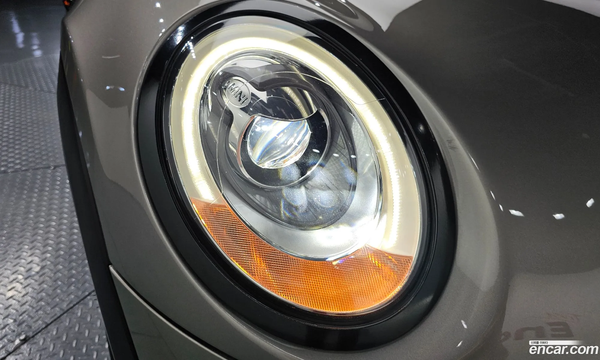 Mini Cooper Convertible 2017 WMWWG5107H3A80179 — 22