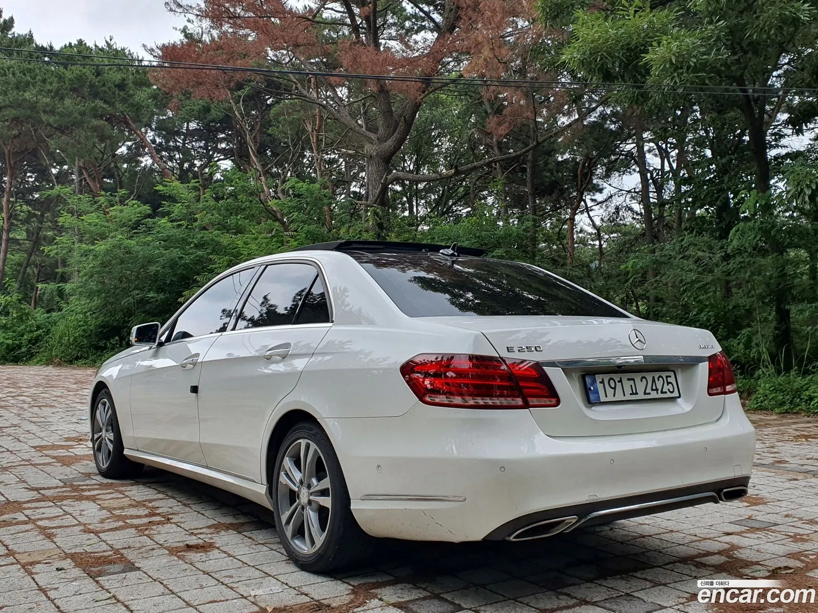 Mercedes-Benz E-Class W212 2015 — 9