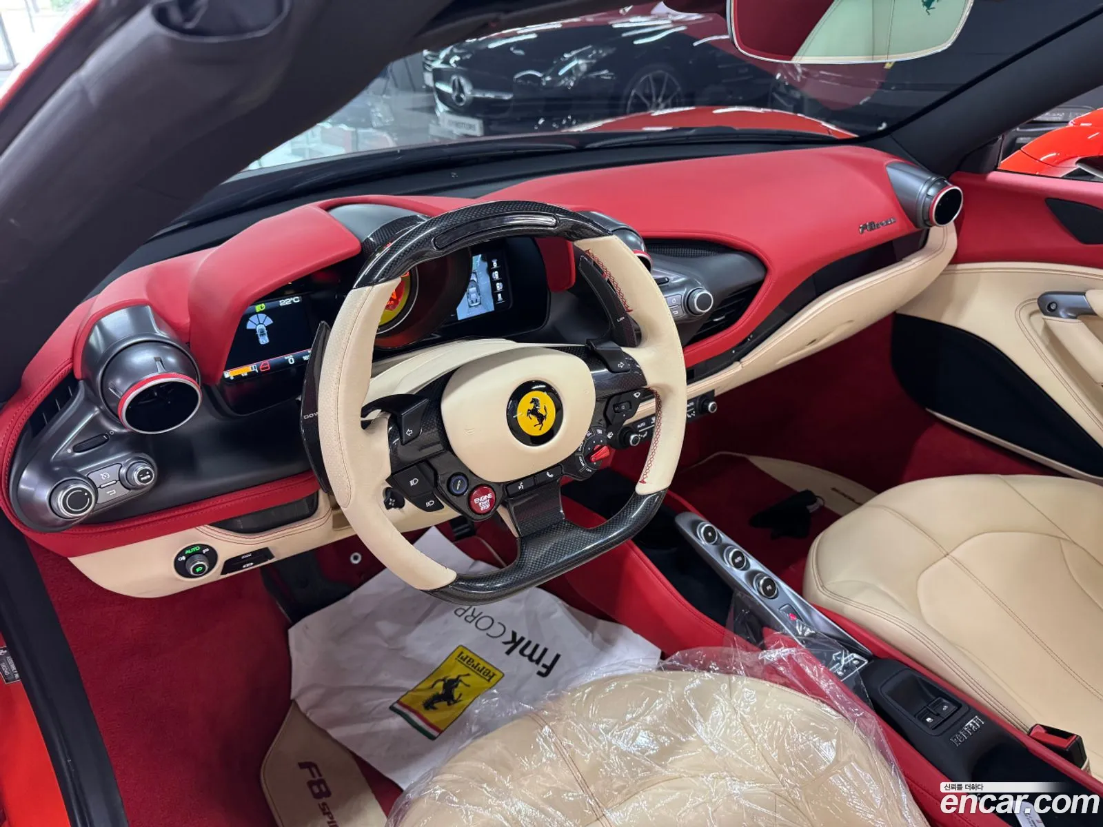 Ferrari F8 Spider 2021 — 8